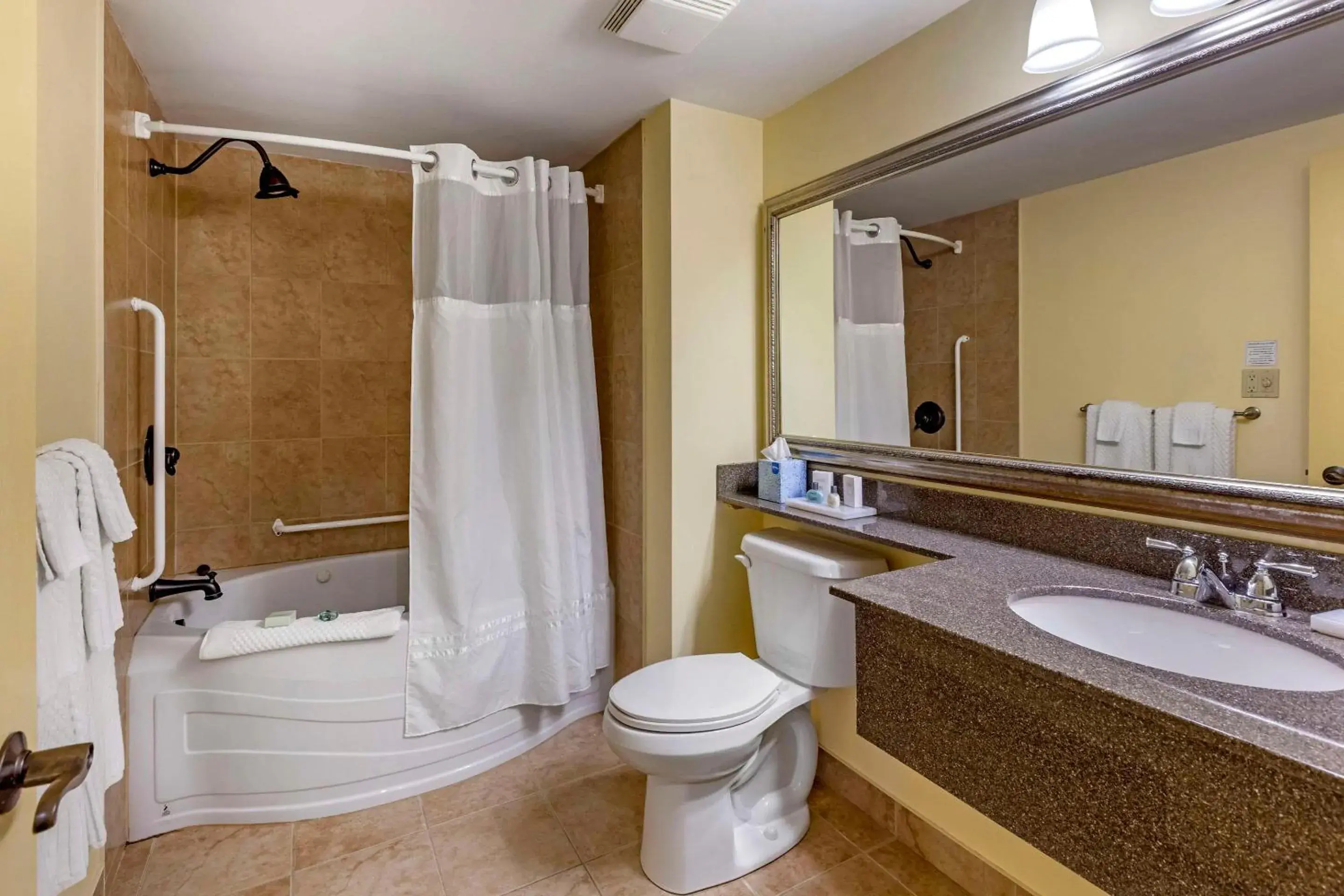 Bedroom in The Parlour Inn, an Ascend Collection Hotel Bedroom in The Parlour Inn, an Ascend Collection Hotel