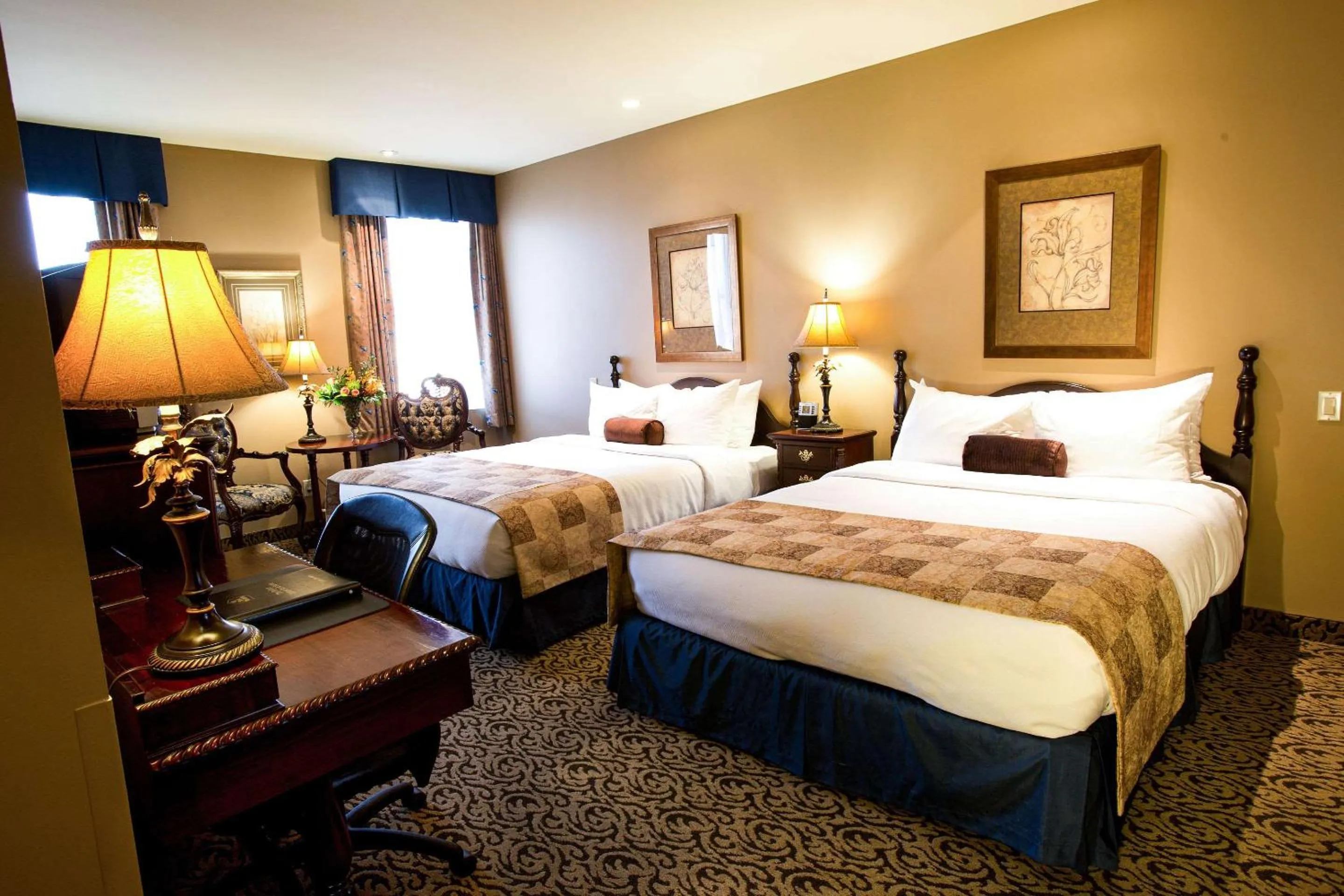 Photo of the whole room, Bed in The Parlour Inn, an Ascend Collection Hotel