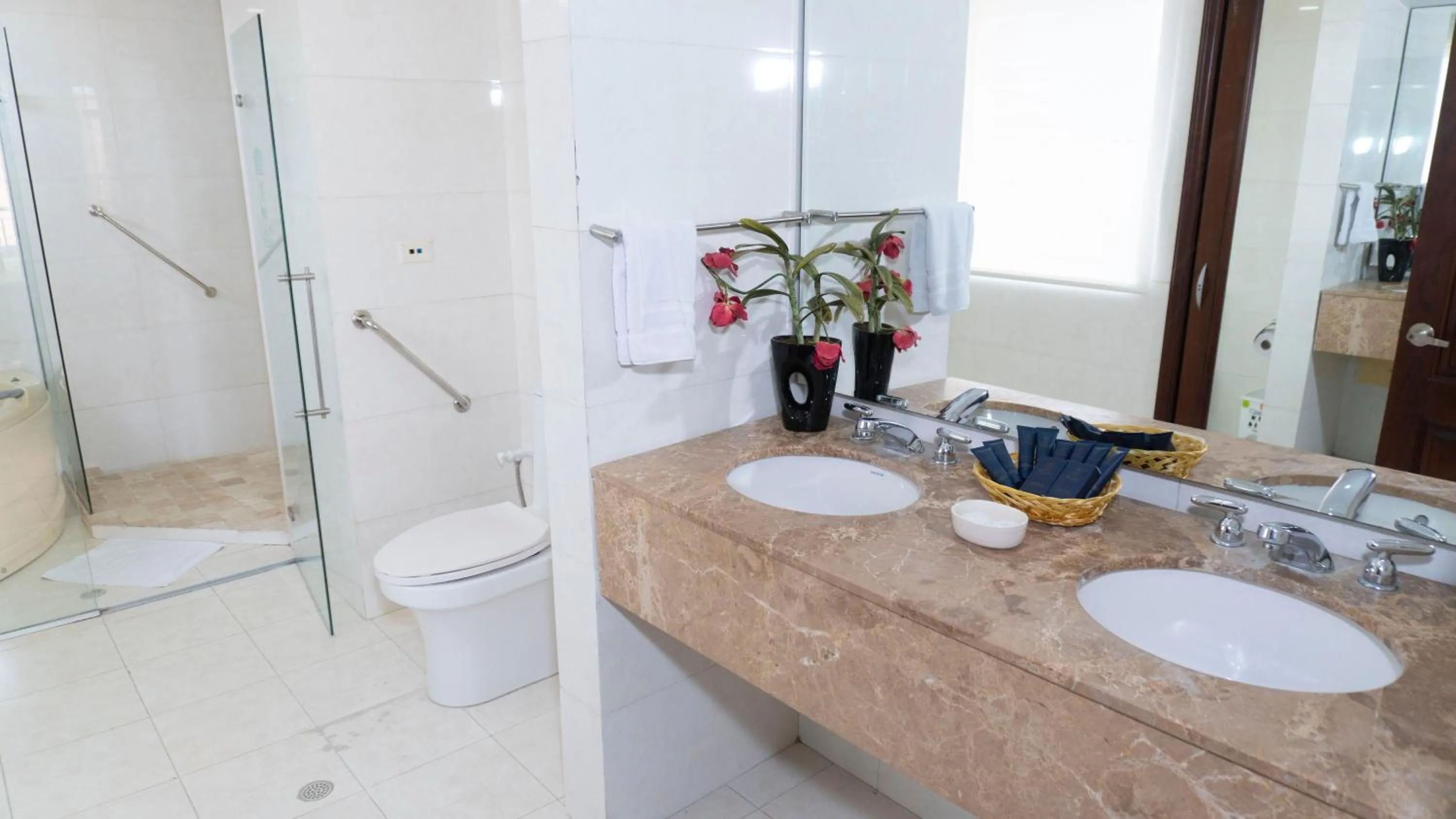 Bathroom in Hotel Windsor Barranquilla