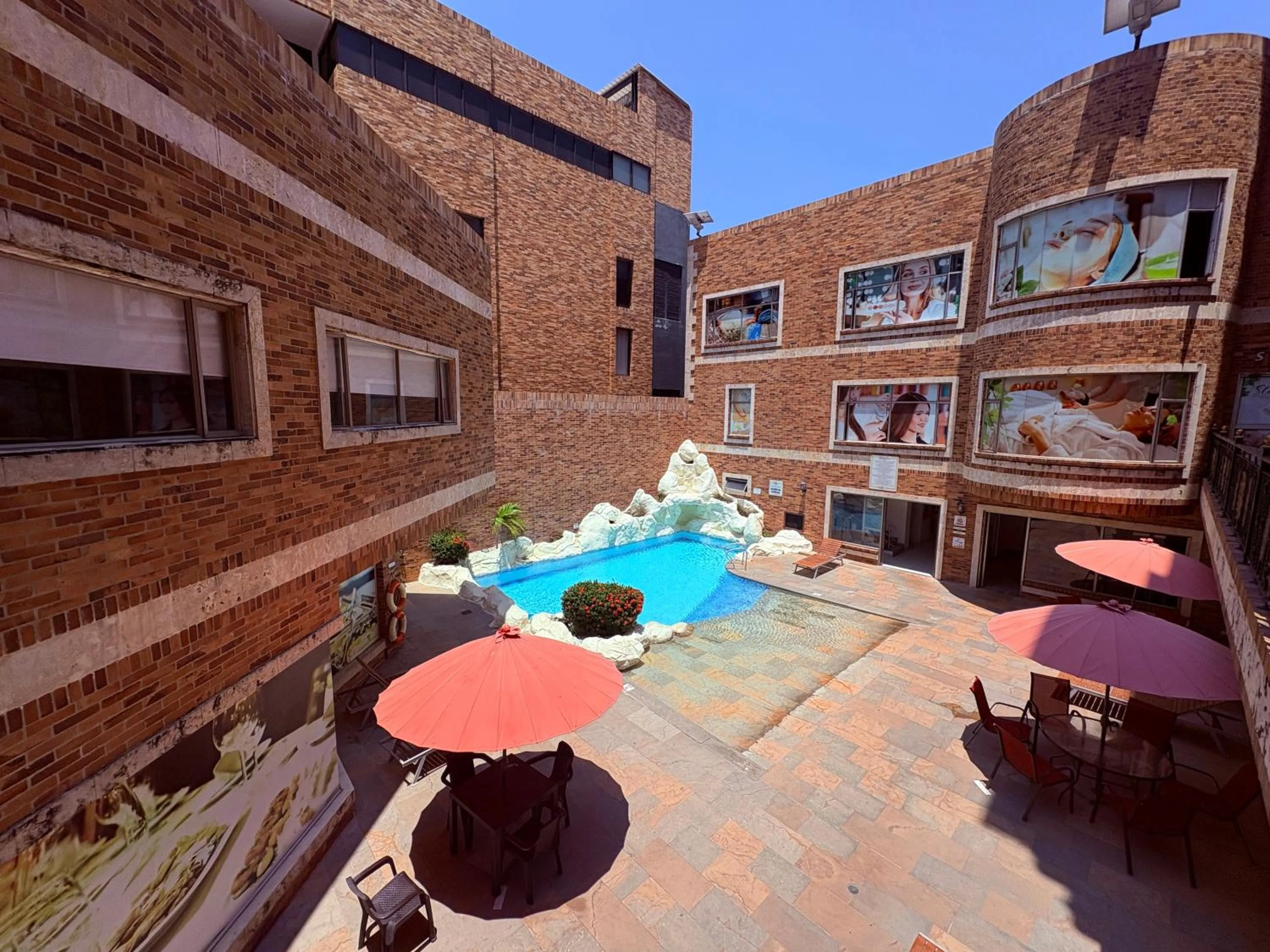 Day in Hotel Windsor Barranquilla