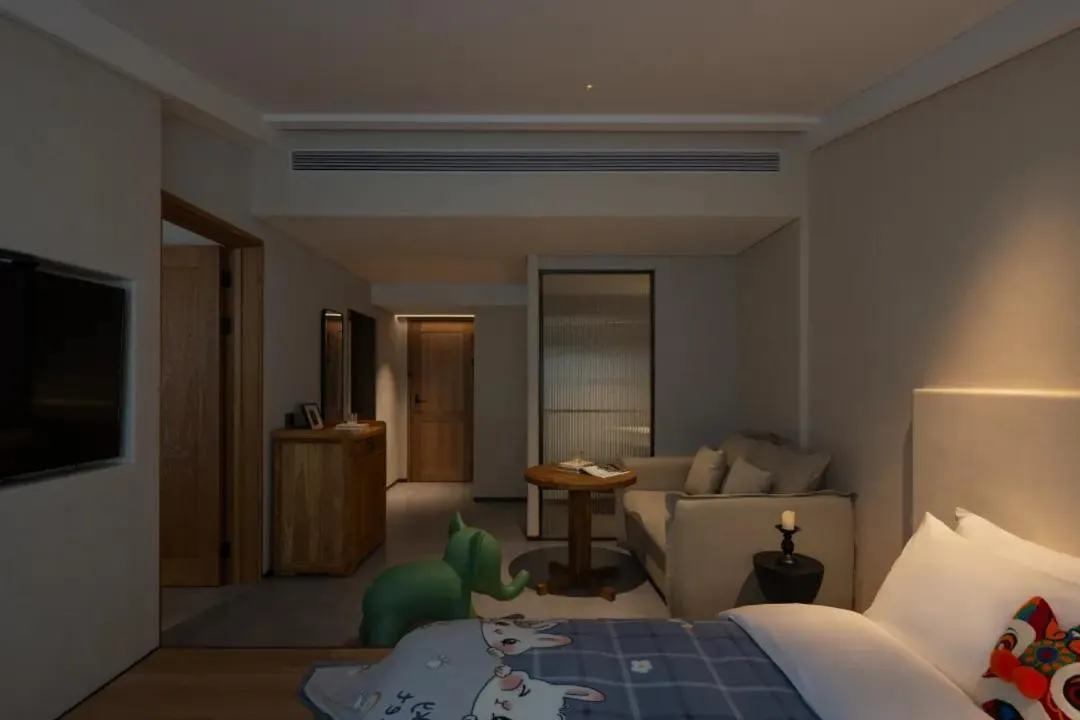 Bed in Phoenix Hall House Hotel