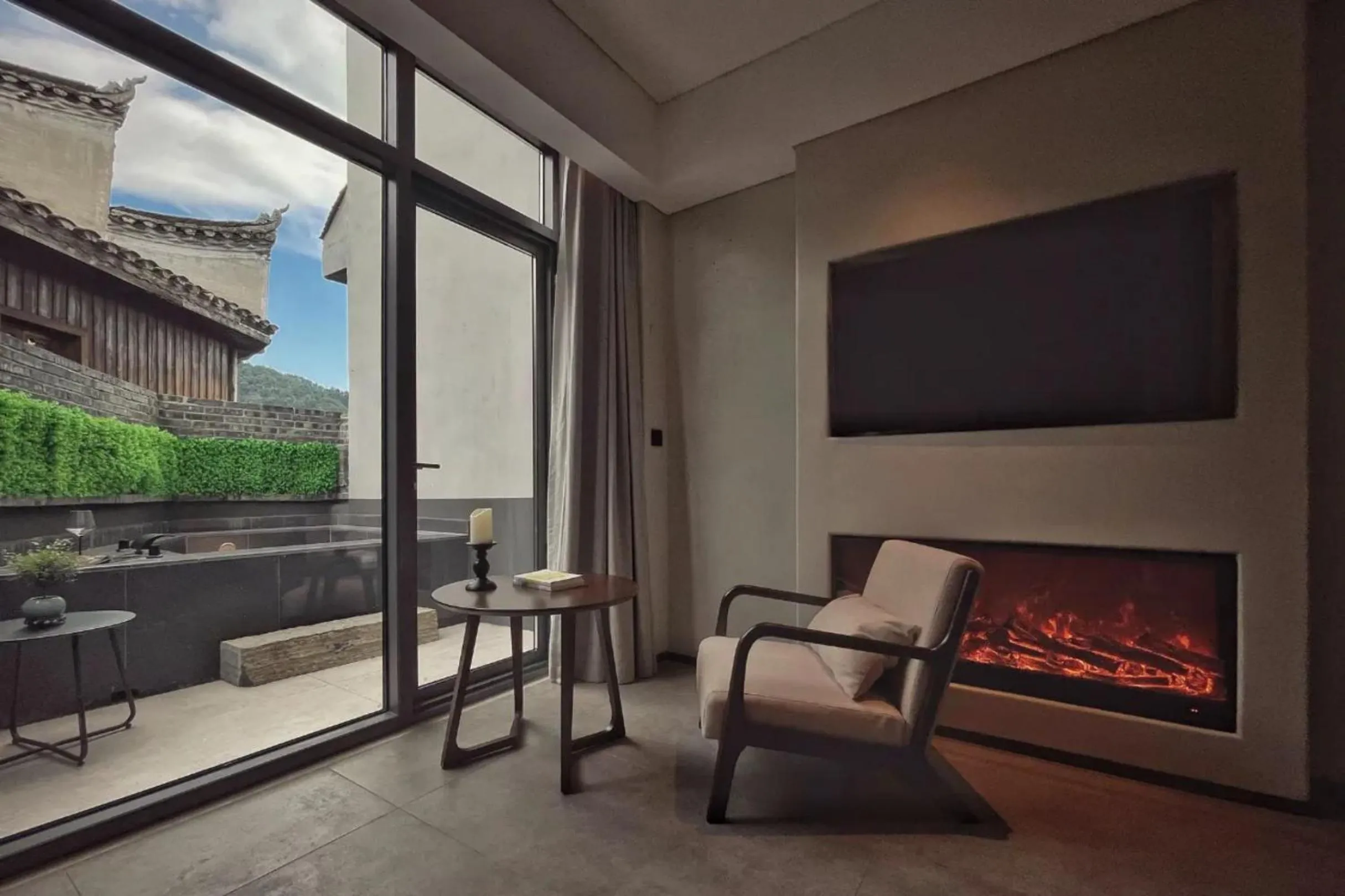 Bedroom in Phoenix Hall House Hotel