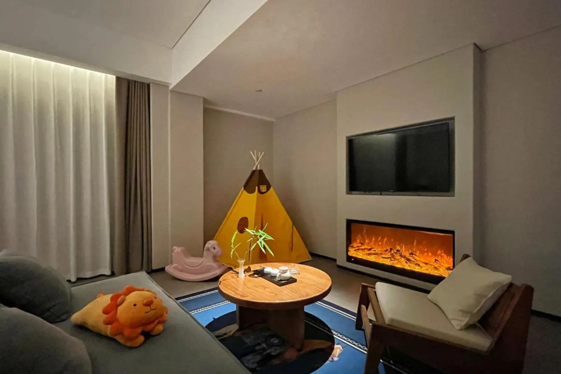 Bedroom in Phoenix Hall House Hotel