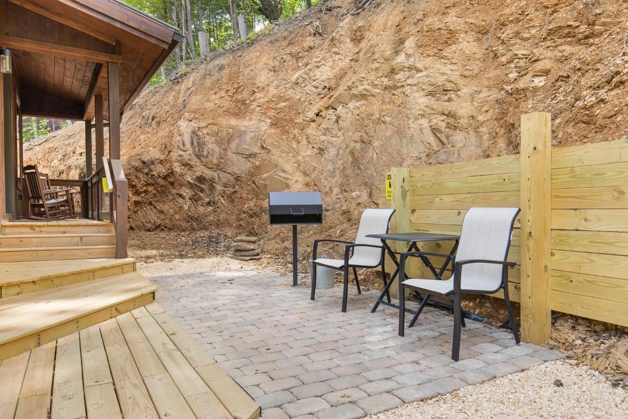 Property building in Hillside Retreat