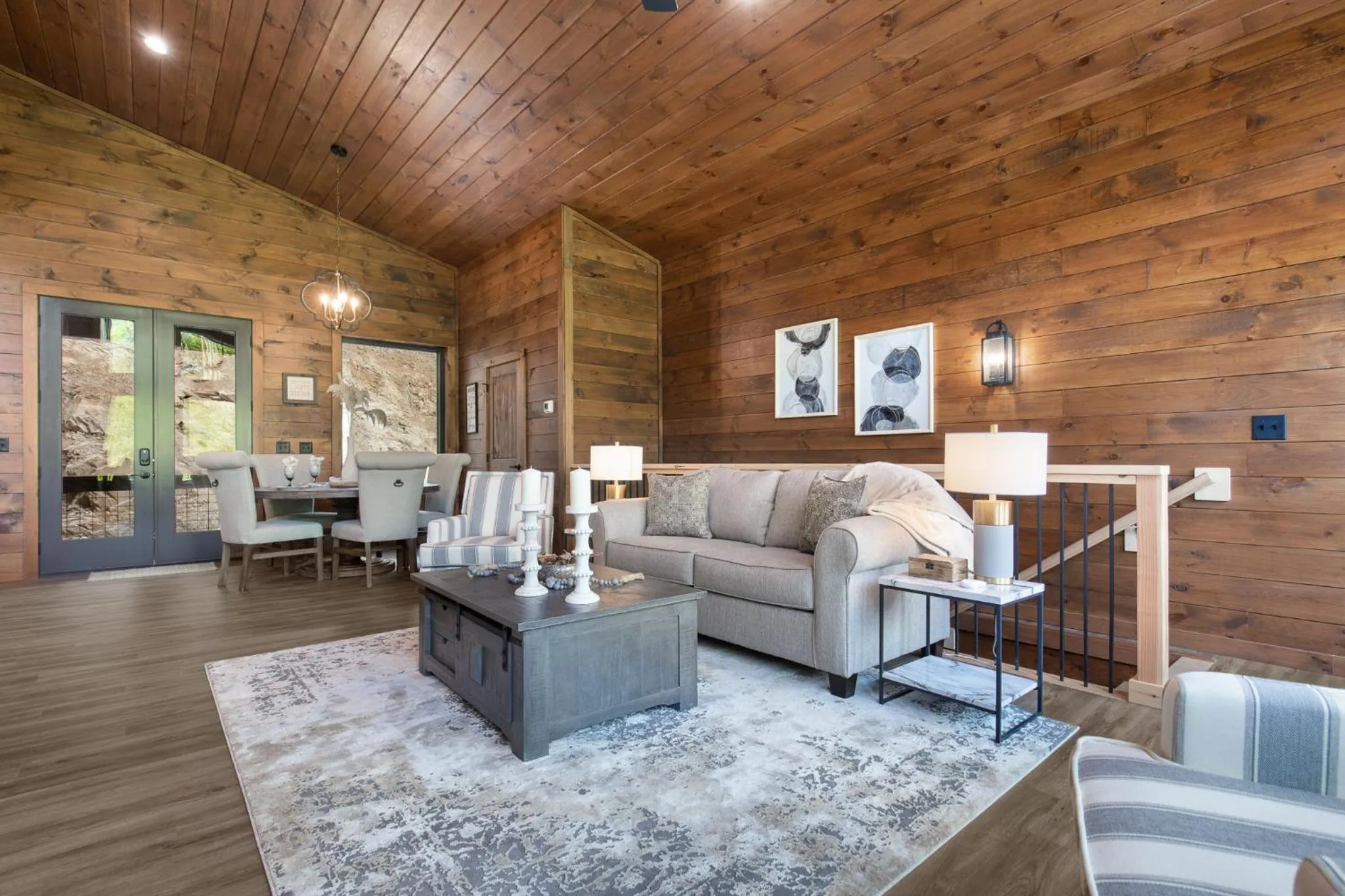 Property building in Hillside Retreat