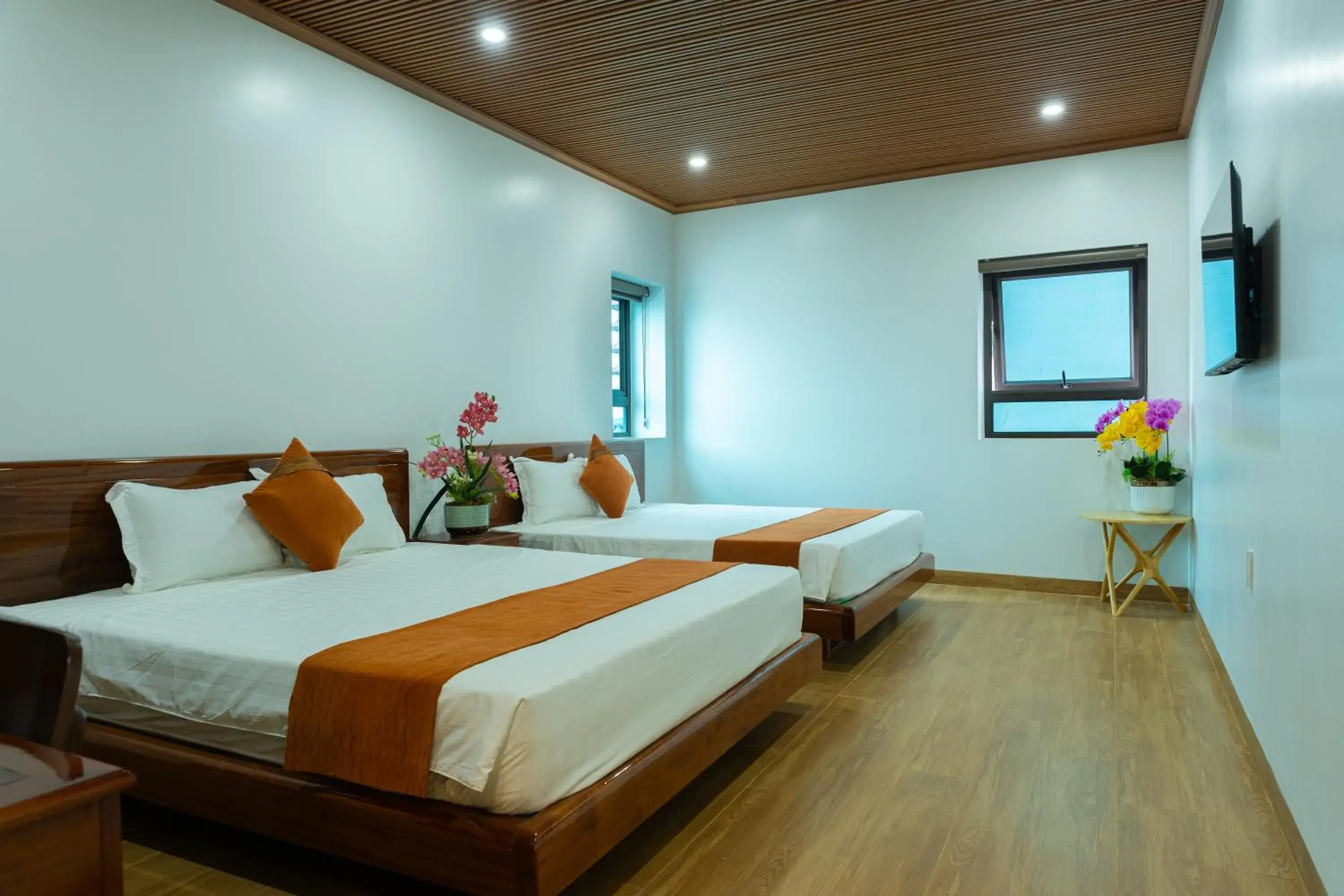 King Room with Two King Beds in Tuan Nam Hotel King Room with Two King Beds in Tuan Nam Hotel