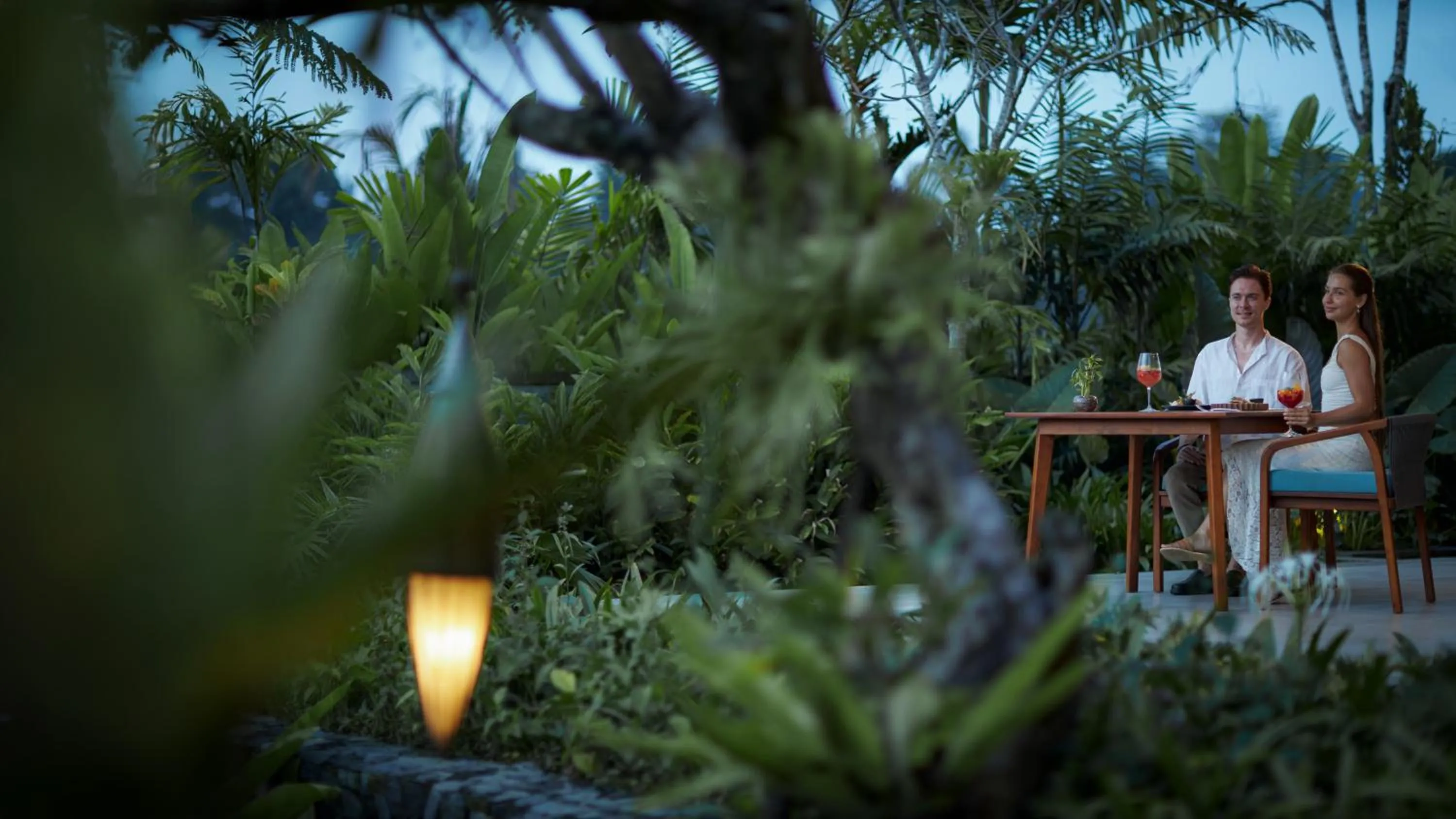 Dinner in Inara Alas Harum