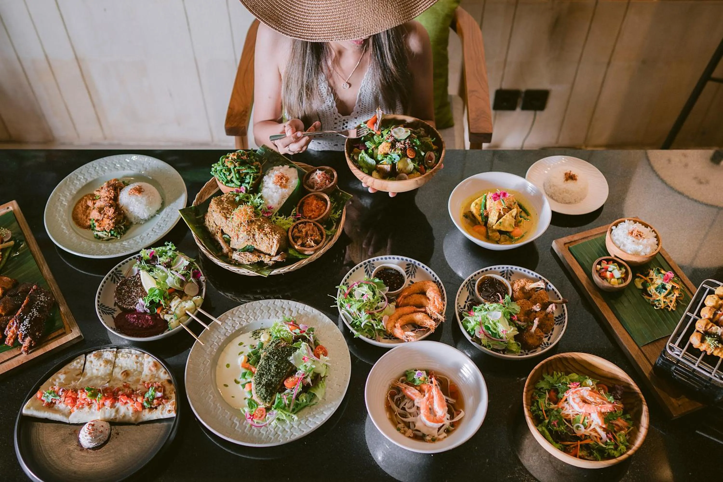 Restaurant/places to eat in Inara Alas Harum