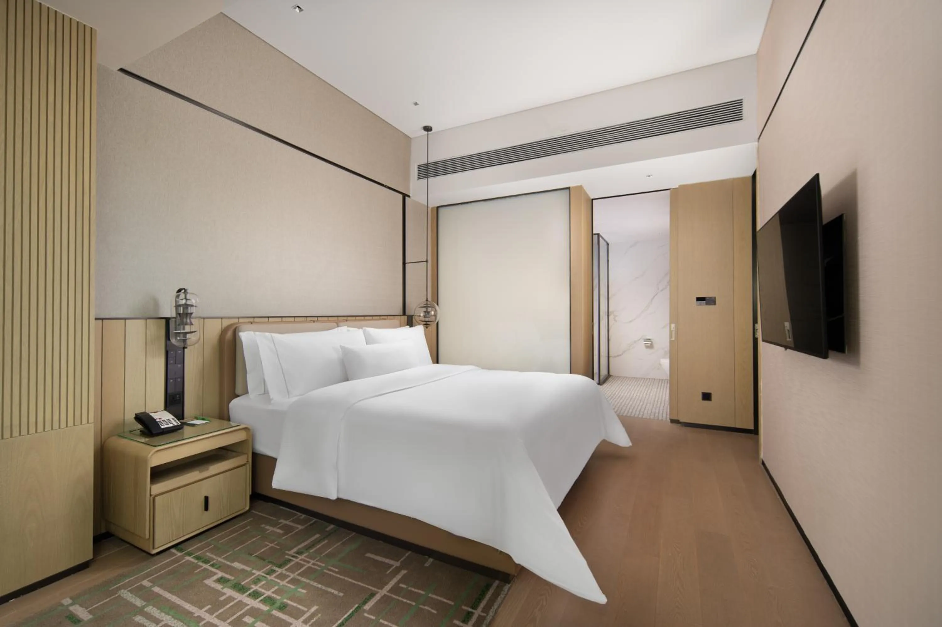 Photo of the whole room, Bed in Element Guangzhou Baiyun