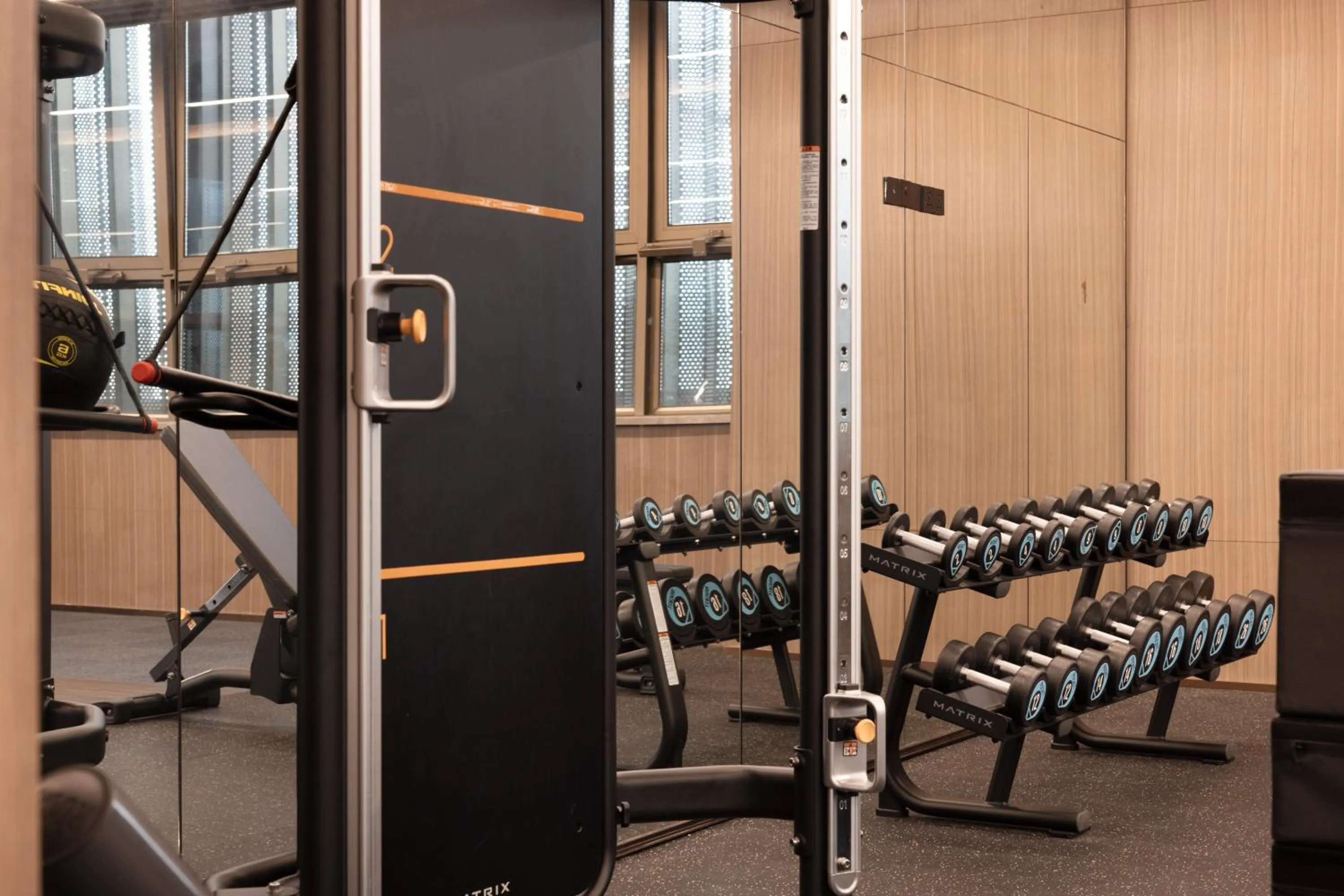 Fitness centre/facilities in Four Points by Sheraton Guangzhou, Baiyun