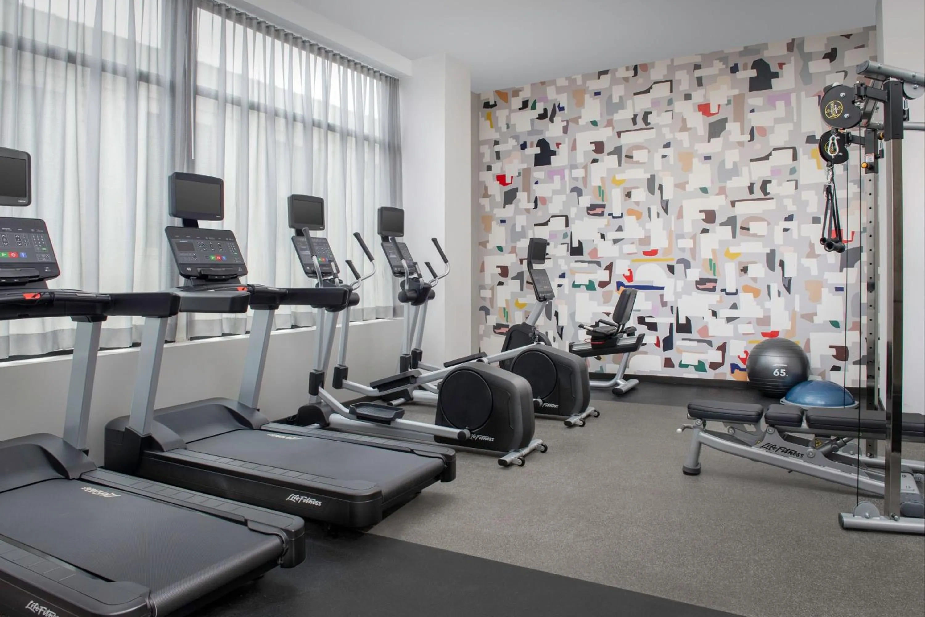 Fitness centre/facilities in Residence Inn by Marriott New York Queens