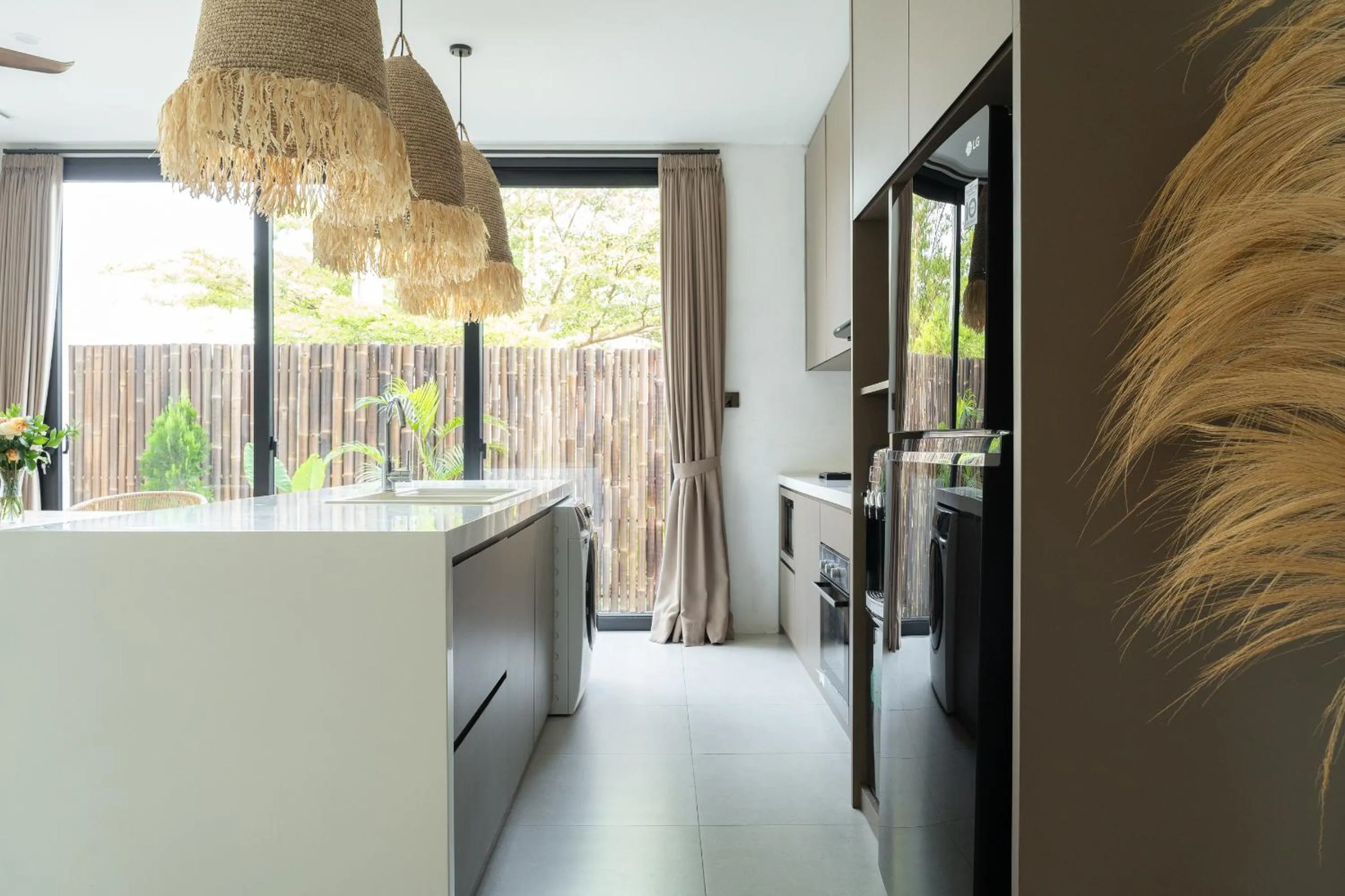 Kitchen or kitchenette in Kammara villa