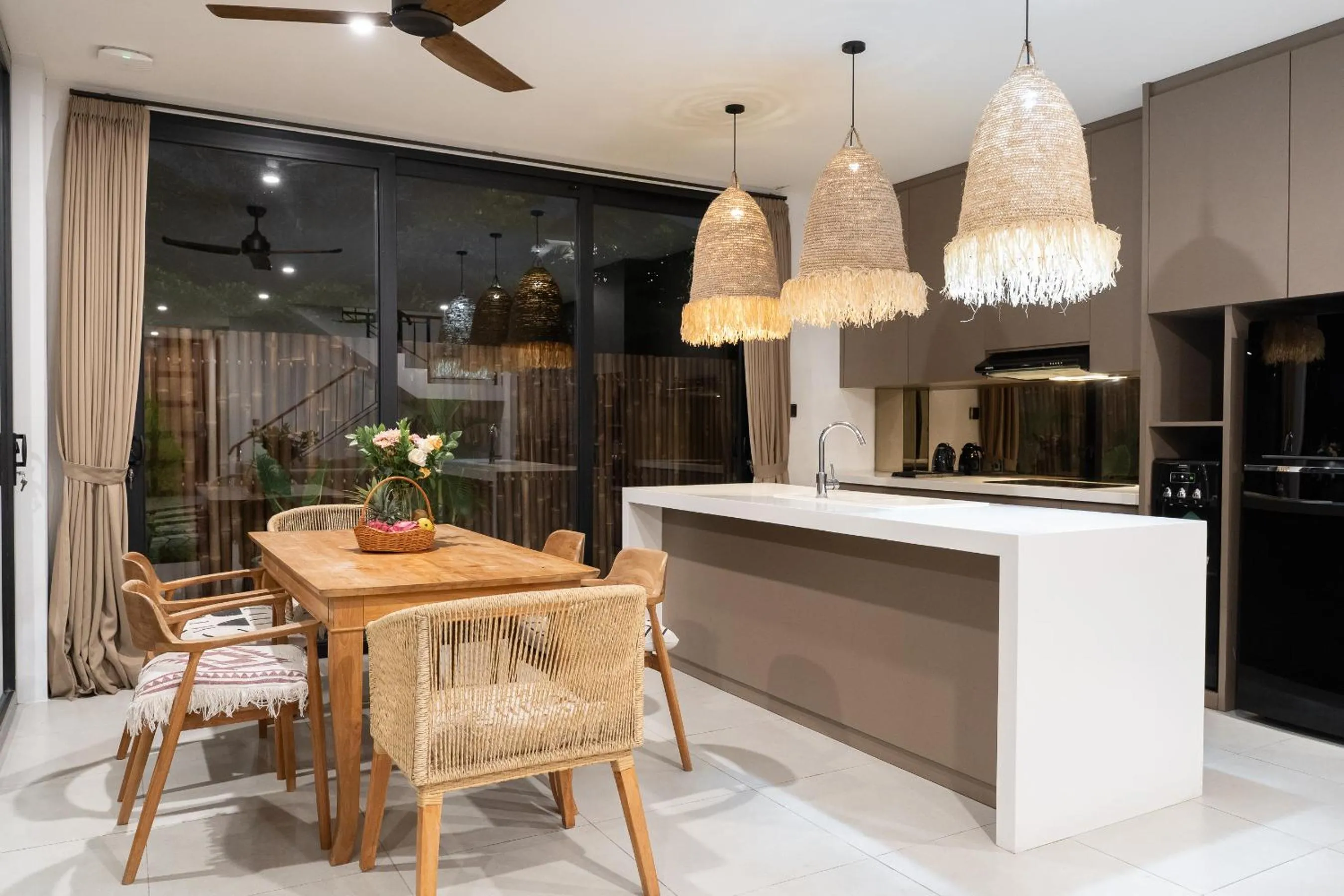 Kitchen or kitchenette in Kammara villa