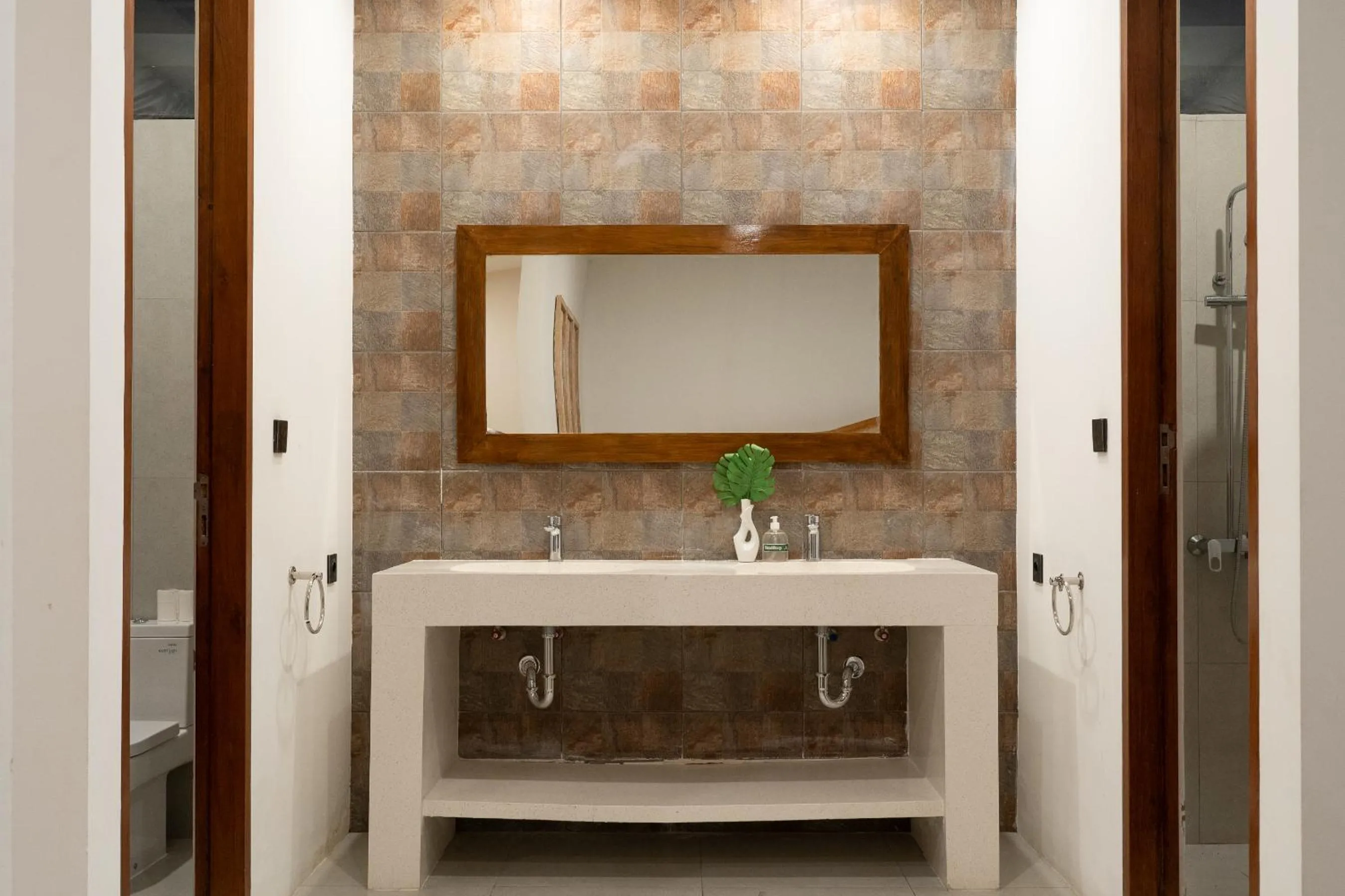 Bathroom in Kammara villa