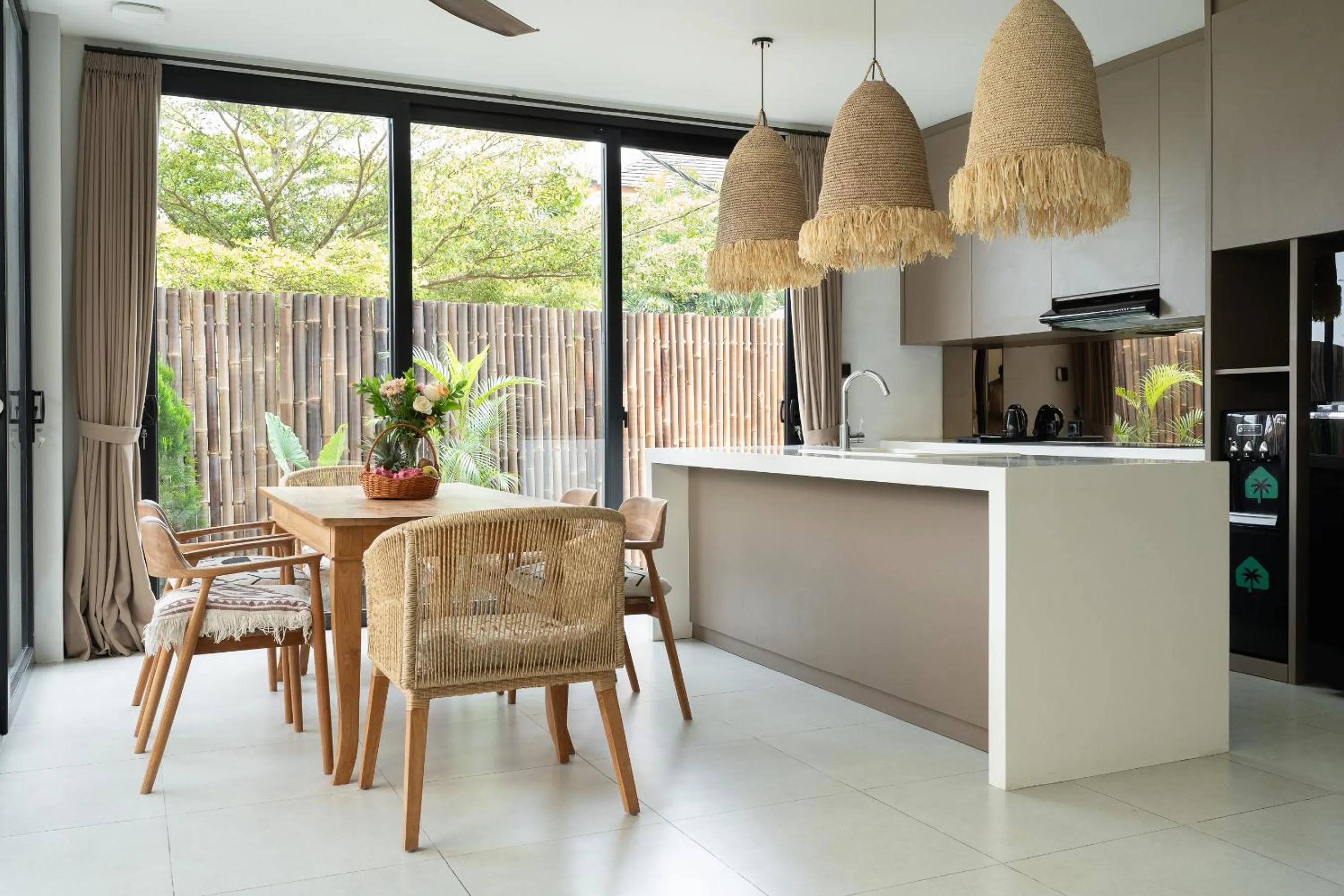 Kitchen or kitchenette in KAMMARA VILLA - Bali Invest Club