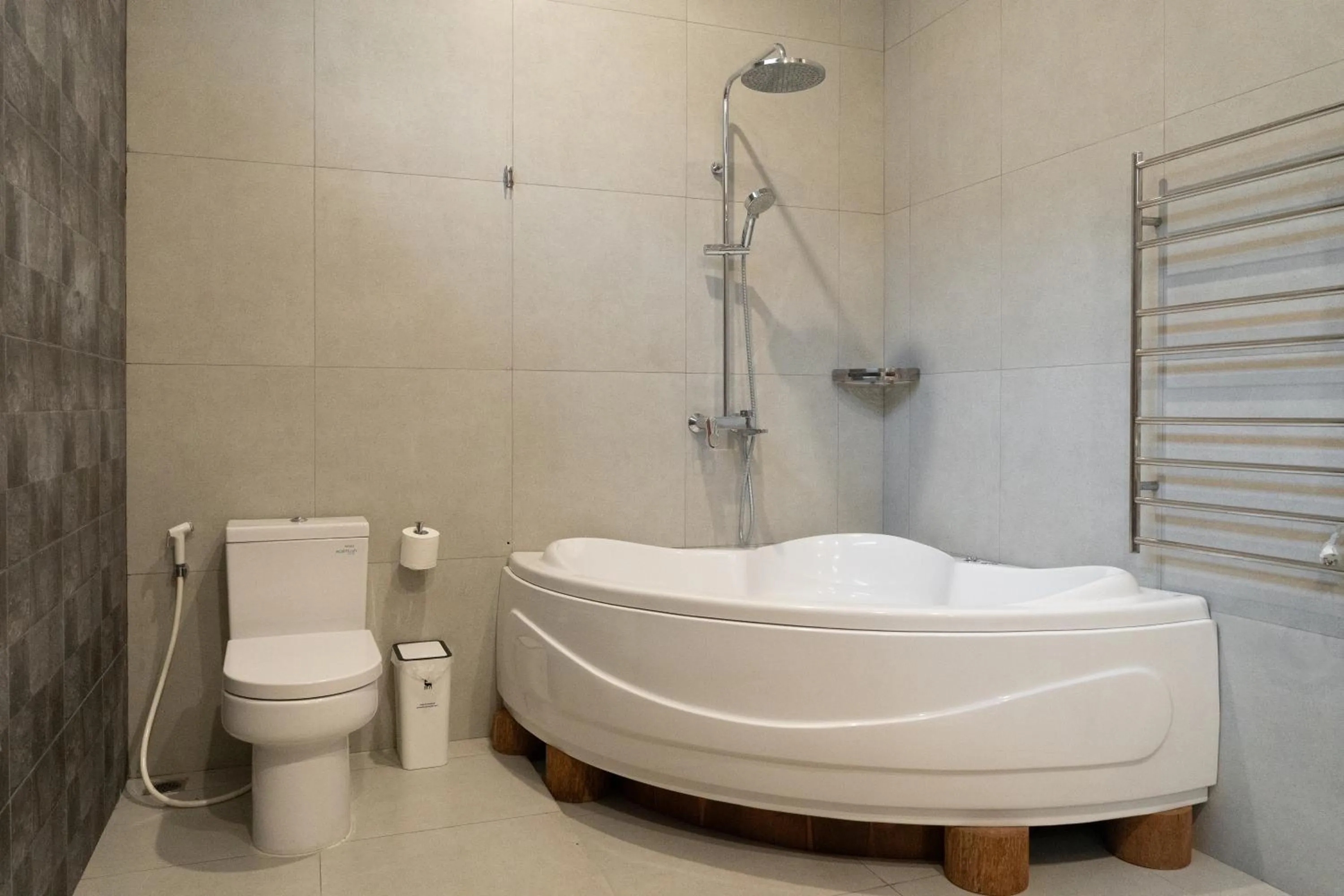 Shower in KAMMARA VILLA - Bali Invest Club