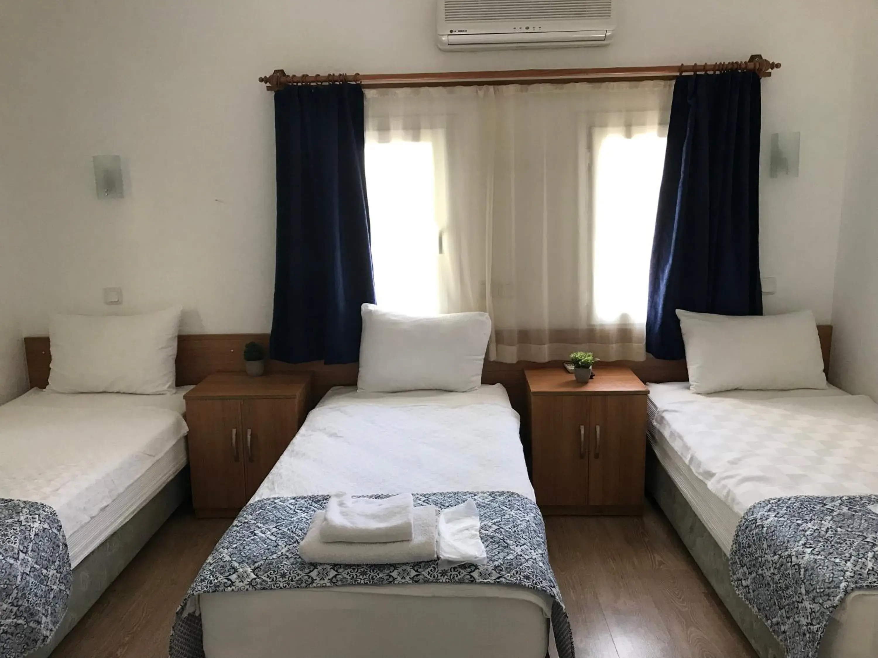 Triple Room in Tay Pansiyon Triple Room in Tay Pansiyon