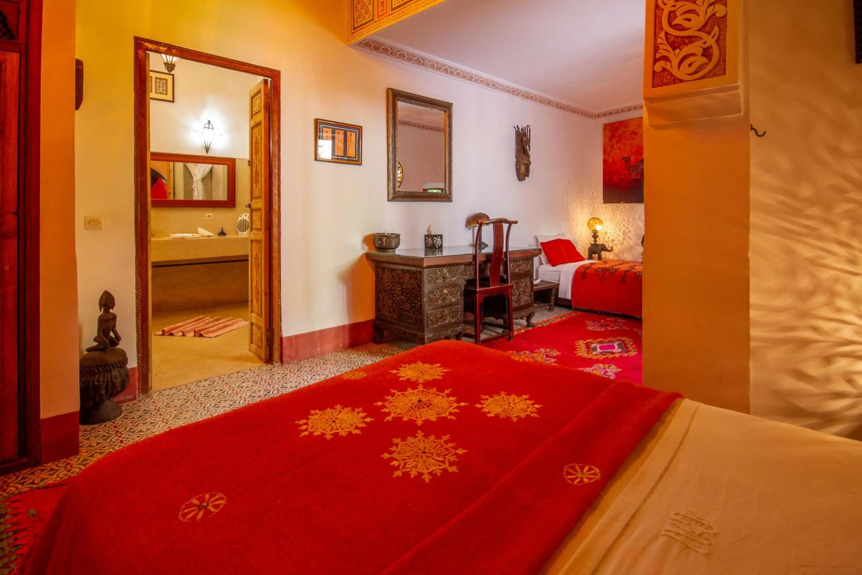 Bed in Riad Dombaraka