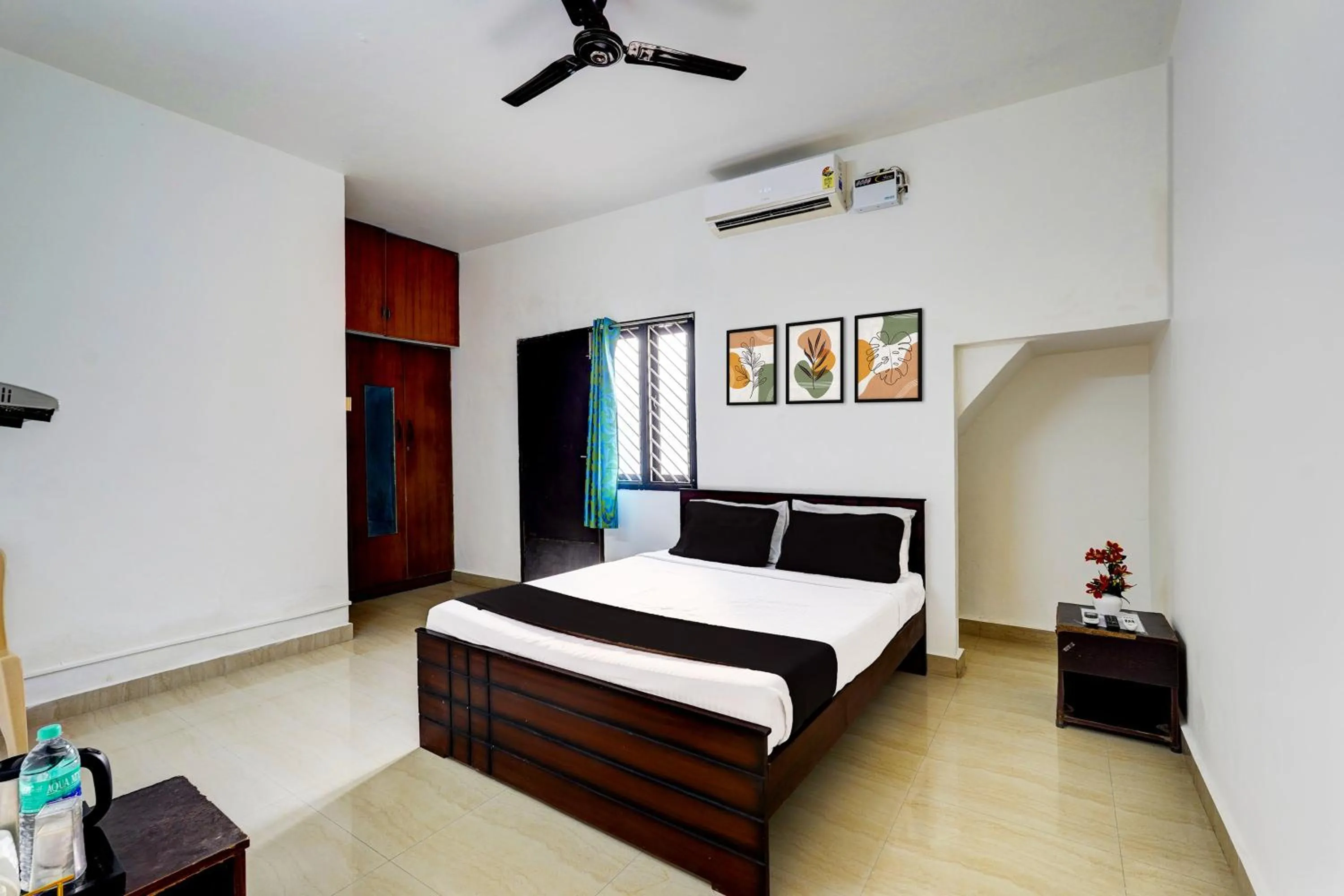 Super Hotel O Thalambur Chennai