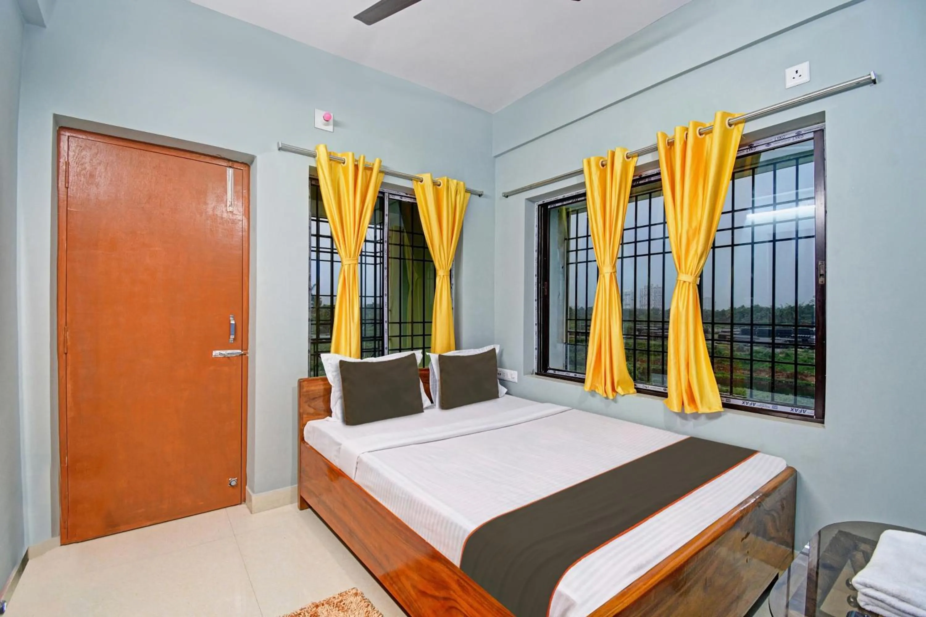 Bedroom, Bed in Hotel O Crystal Palace Tata Medical Centre