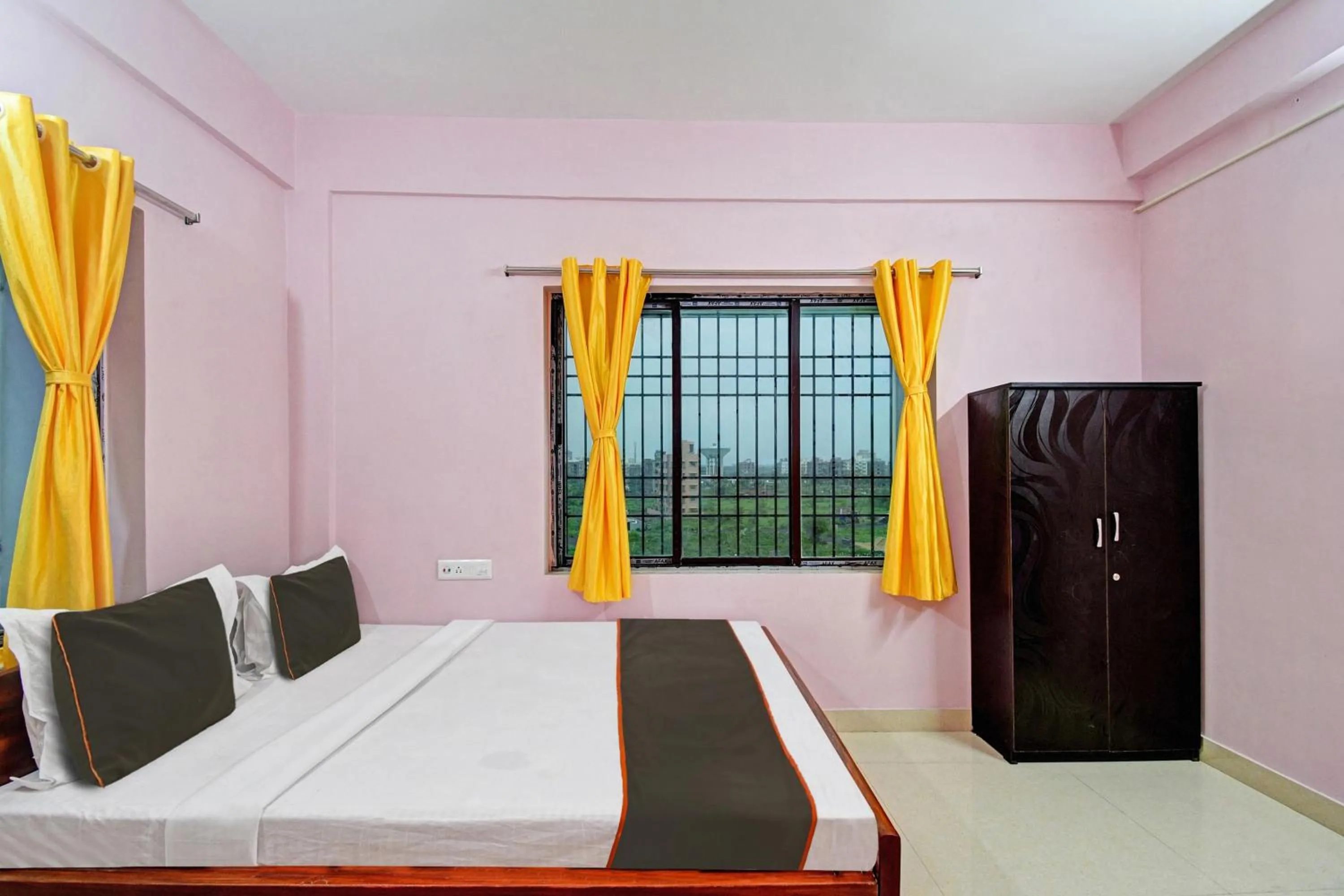 Bedroom, Bed in Hotel O Crystal Palace Tata Medical Centre