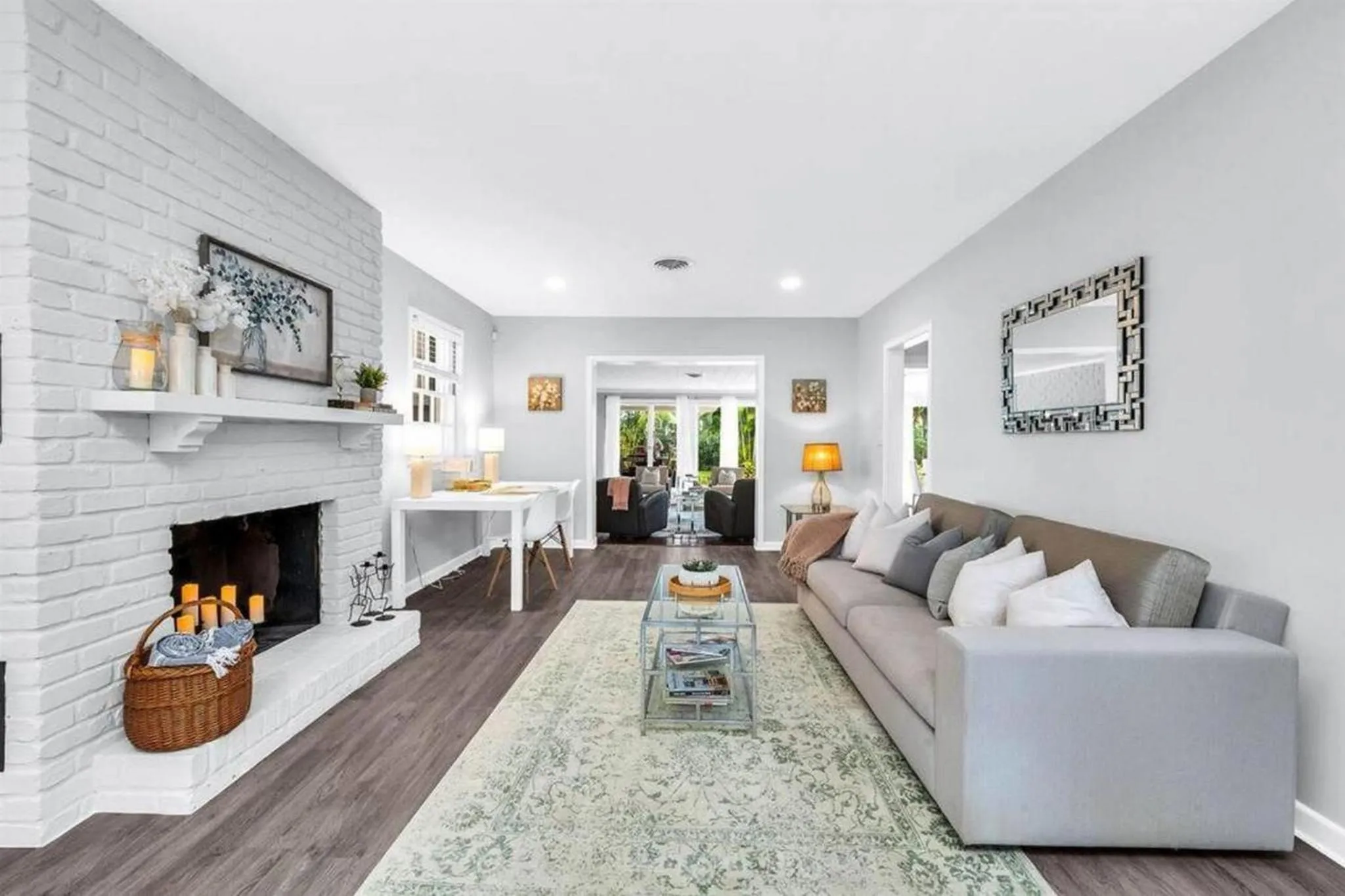 Intracoastal Paradise Walking Distance to Beach!