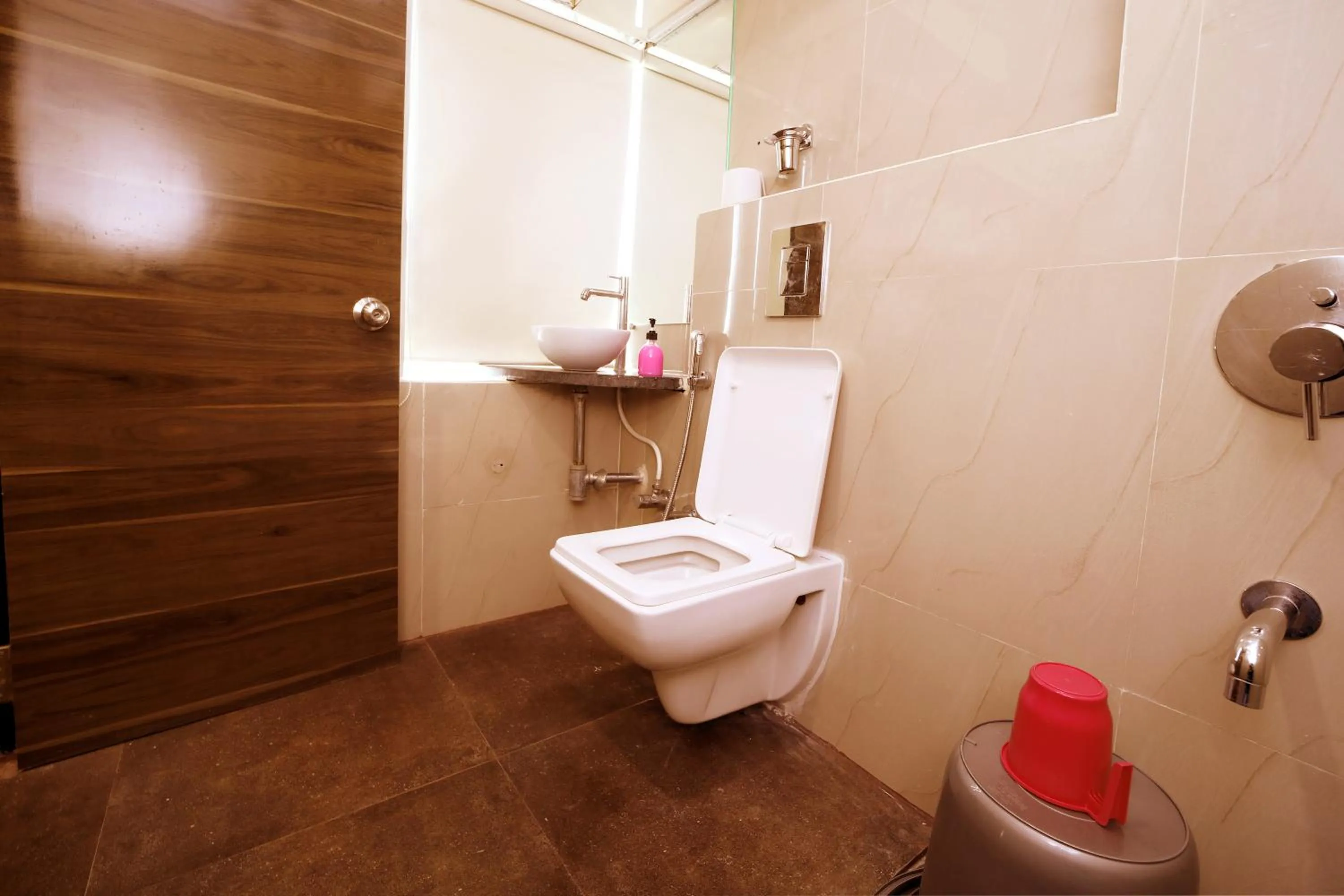 Bathroom in Hotel Precious Pearl