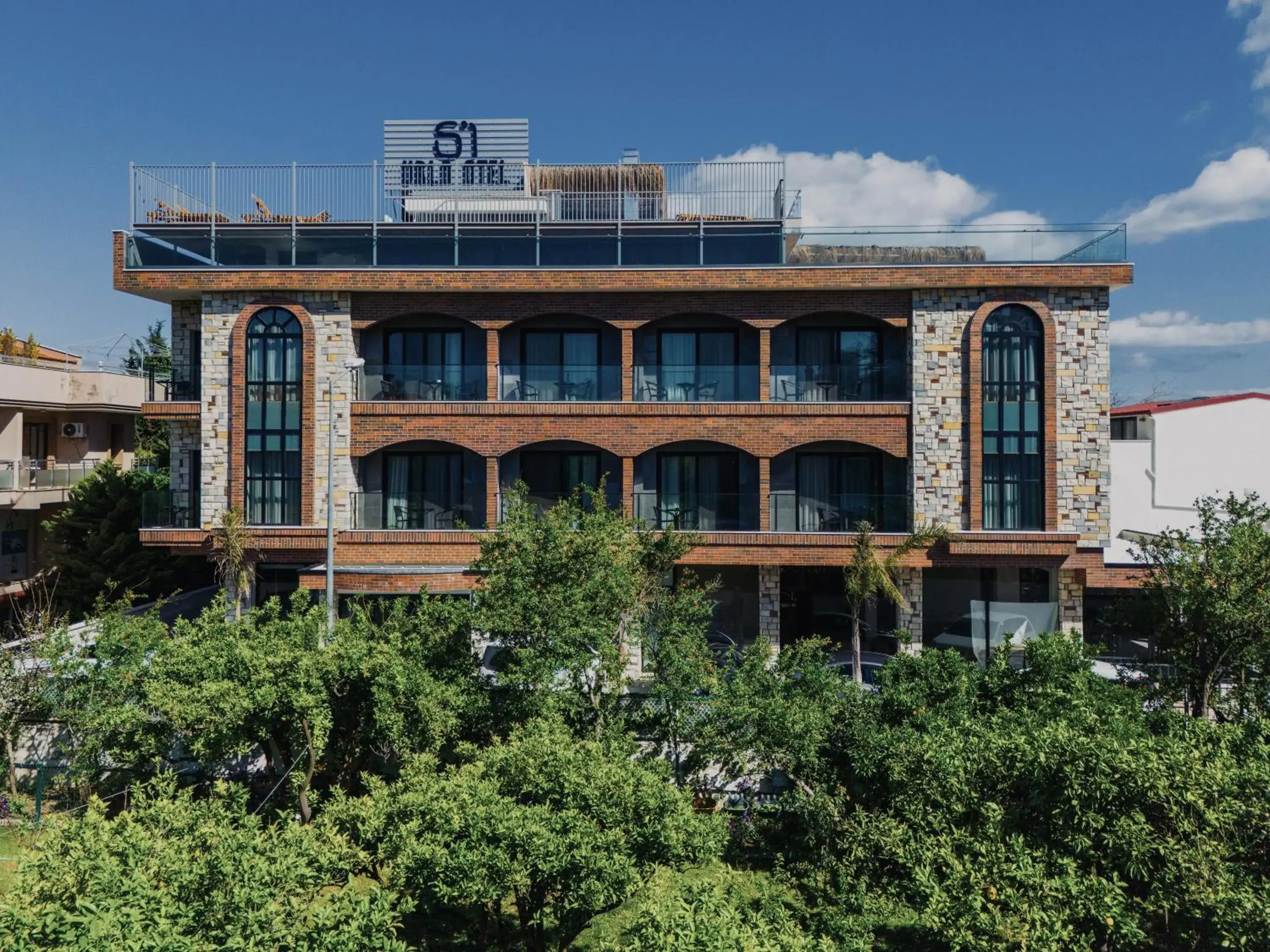 Property building in Ma-Si Urla Hotel Property building in Ma-Si Urla Hotel