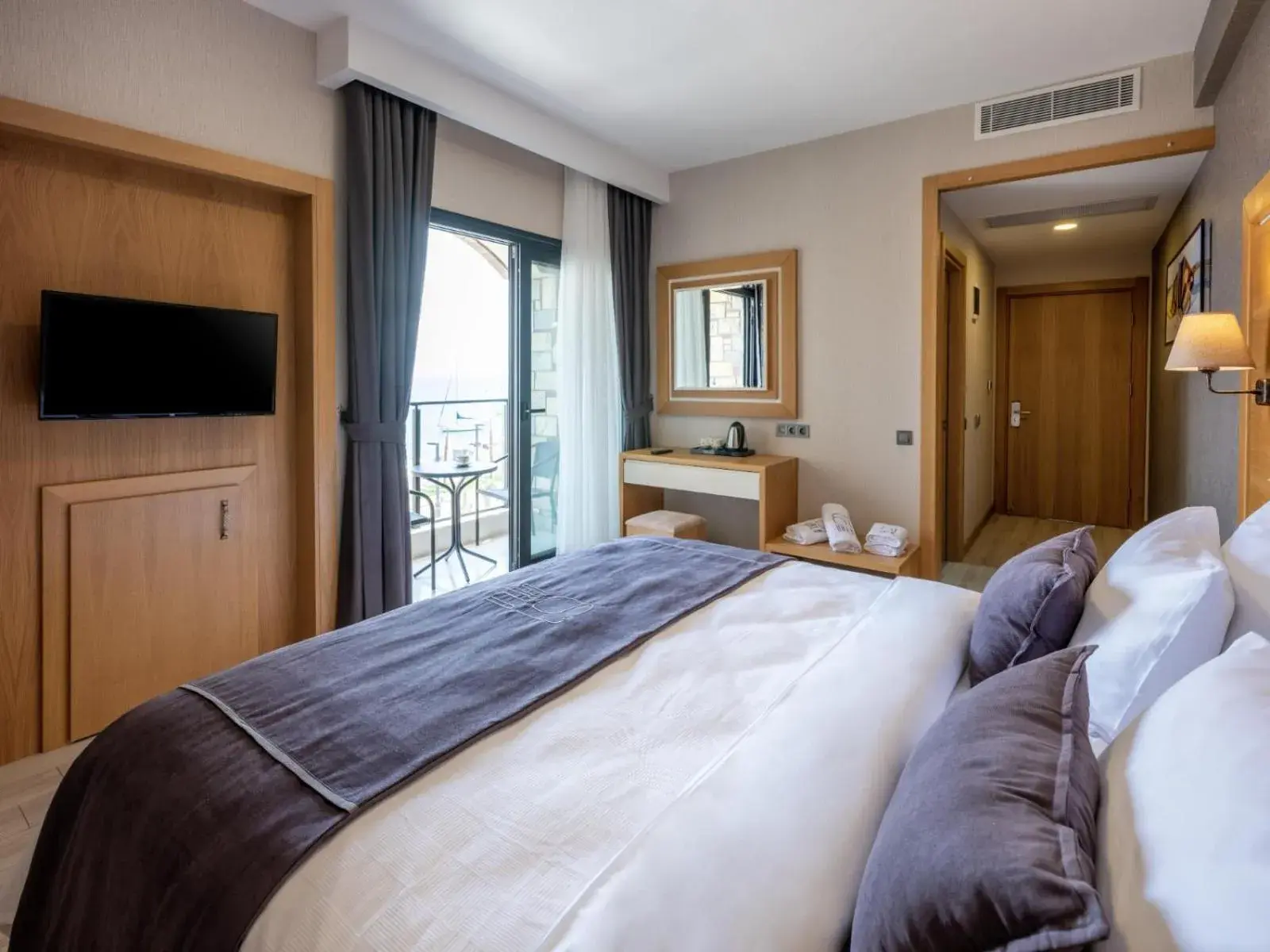 Deluxe Room in Ma-Si Urla Hotel Deluxe Room in Ma-Si Urla Hotel