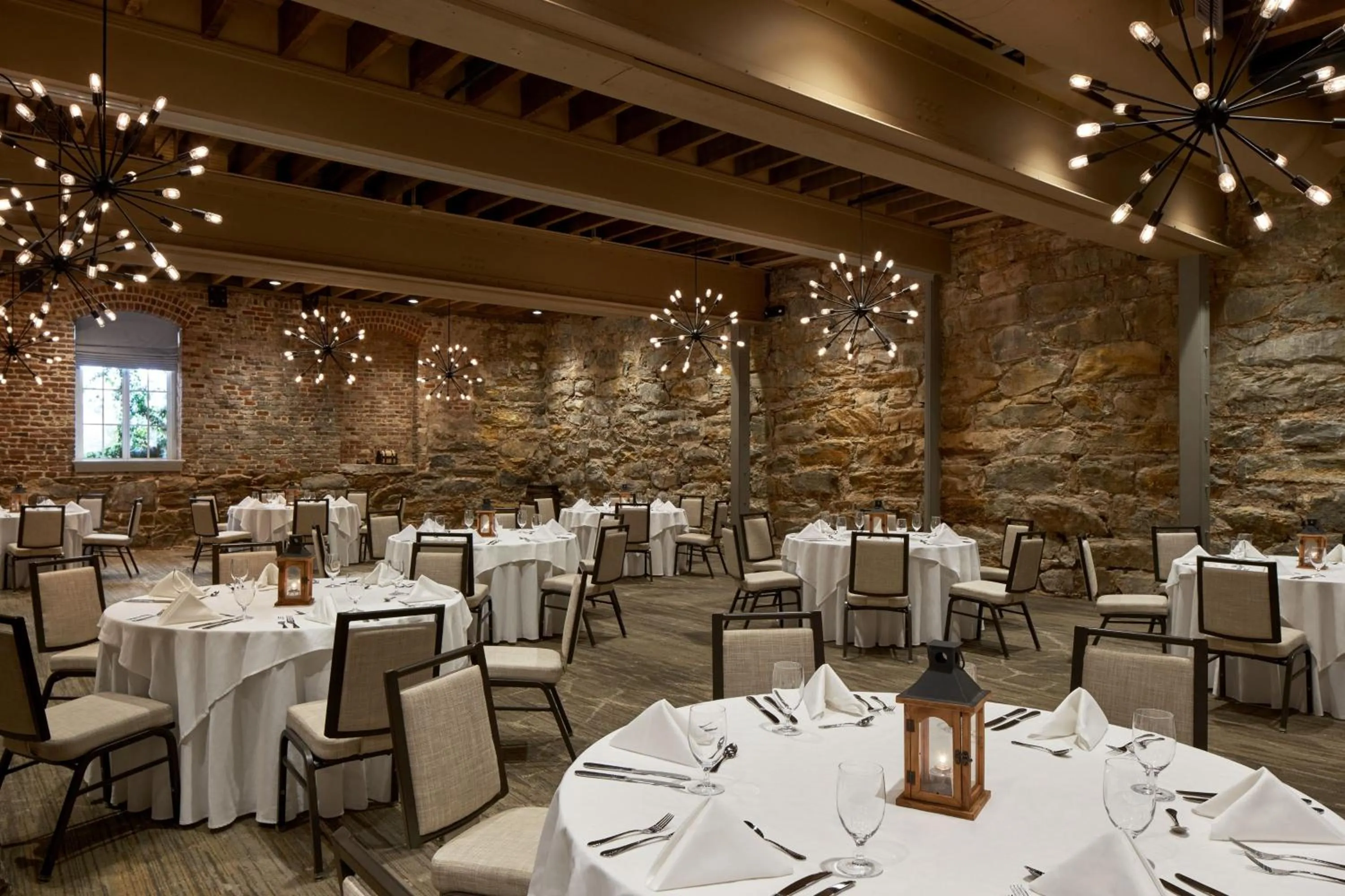 Meeting/conference room in Craddock Terry Hotel, Lynchburg, a Tribute Portfolio Hotel