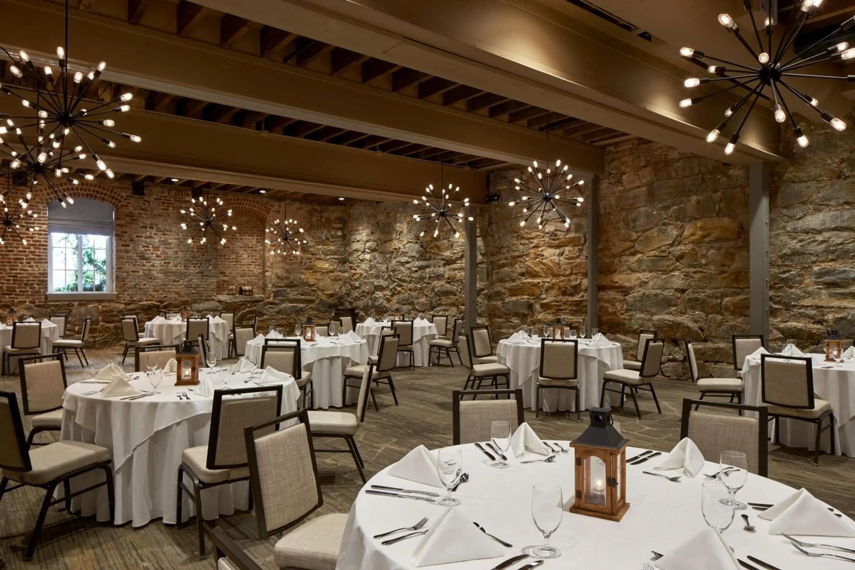 Meeting/conference room in Craddock Terry Hotel, Lynchburg, a Tribute Portfolio Hotel Meeting/conference room in Craddock Terry Hotel, Lynchburg, a Tribute Portfolio Hotel