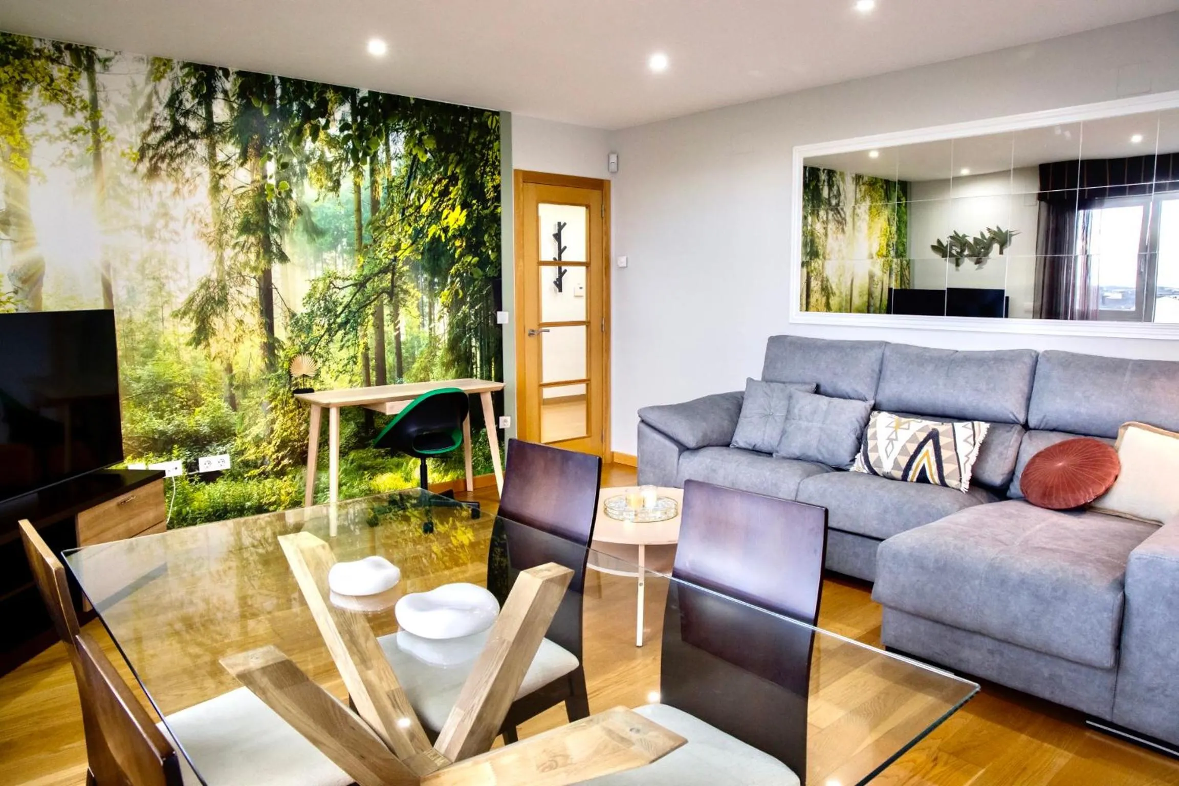 Muralla & Views by Lugo Collection