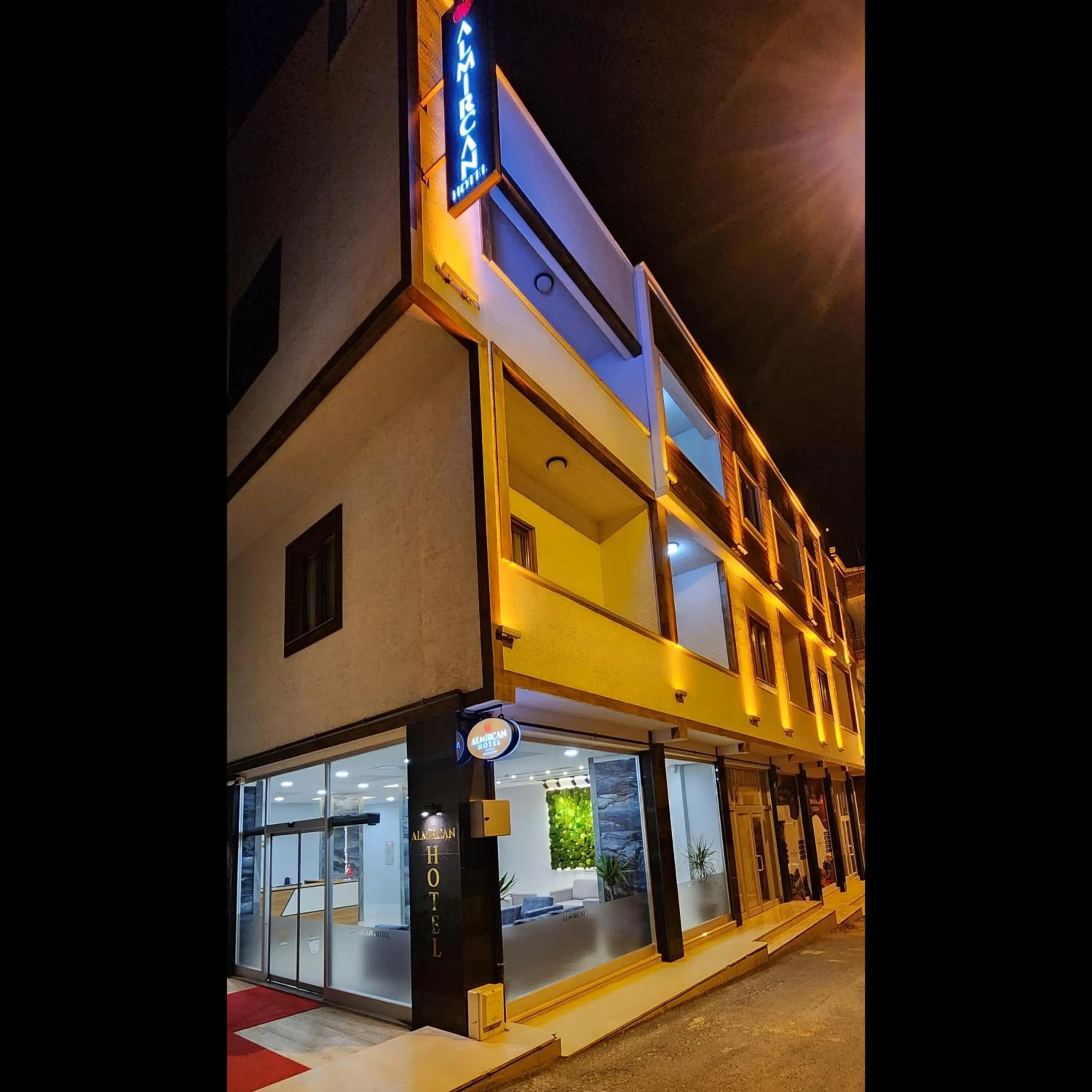 Property building in ALMIRCAN HOTEL