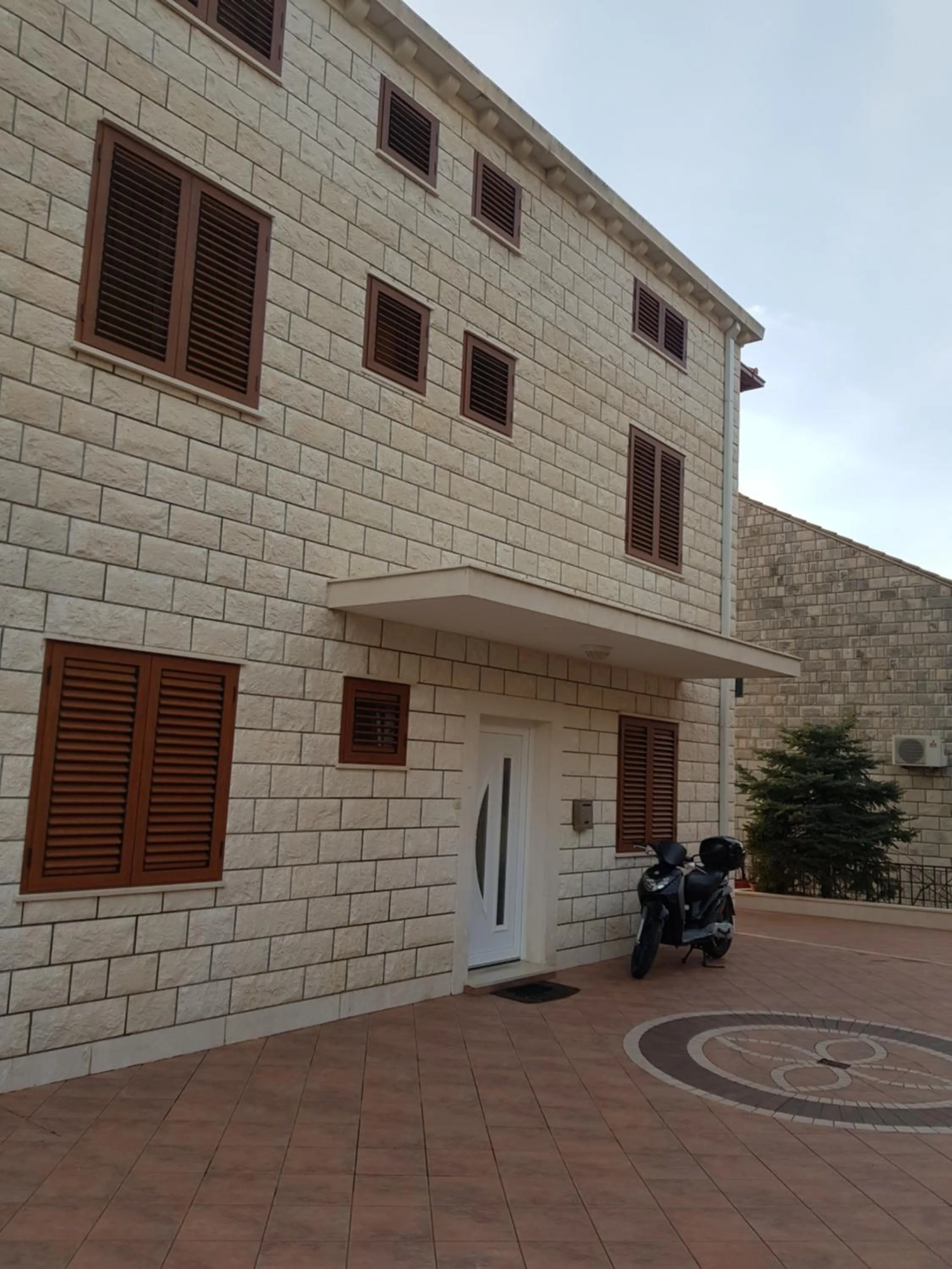Apartments Kutlic