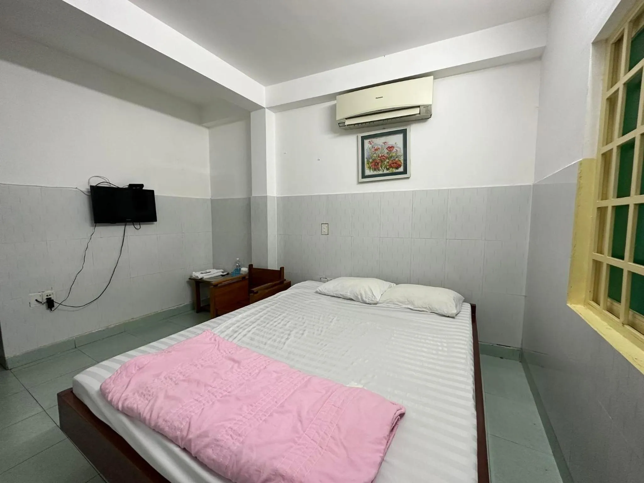 Bedroom, Bed in OYO 1182 An Binh Motel