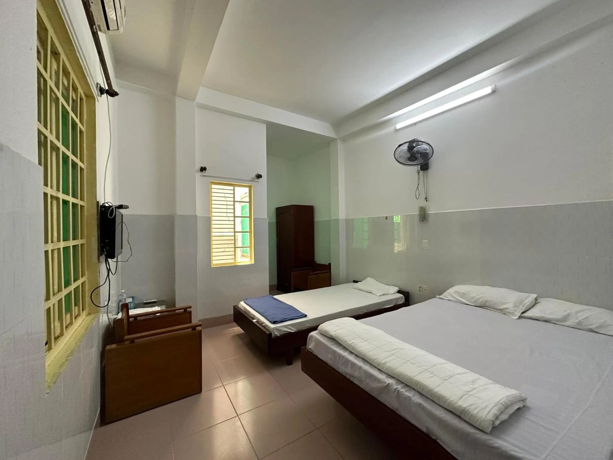 Bedroom, Bed in OYO 1182 An Binh Motel