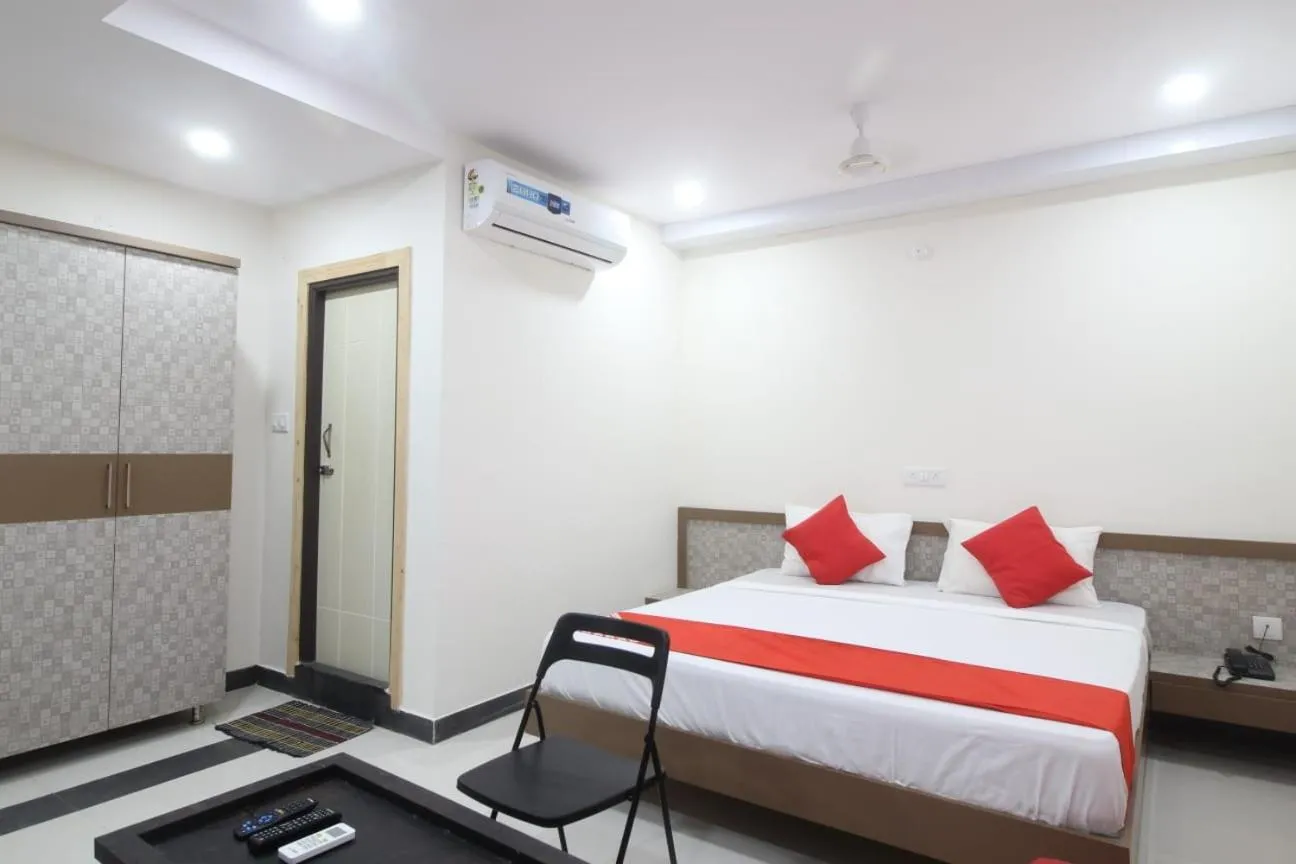 Bed in Arjuna Luxury Rooms