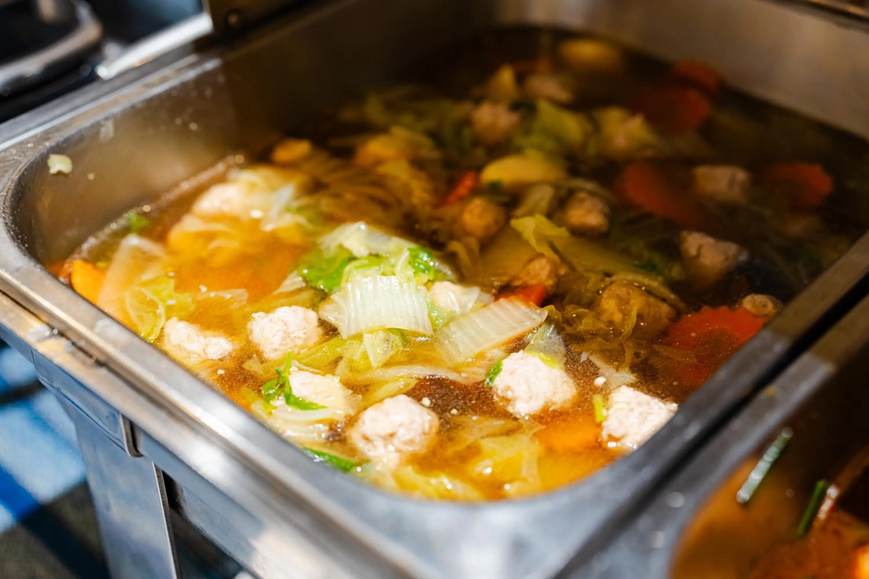 Restaurant/places to eat in Viang Thapae Resort