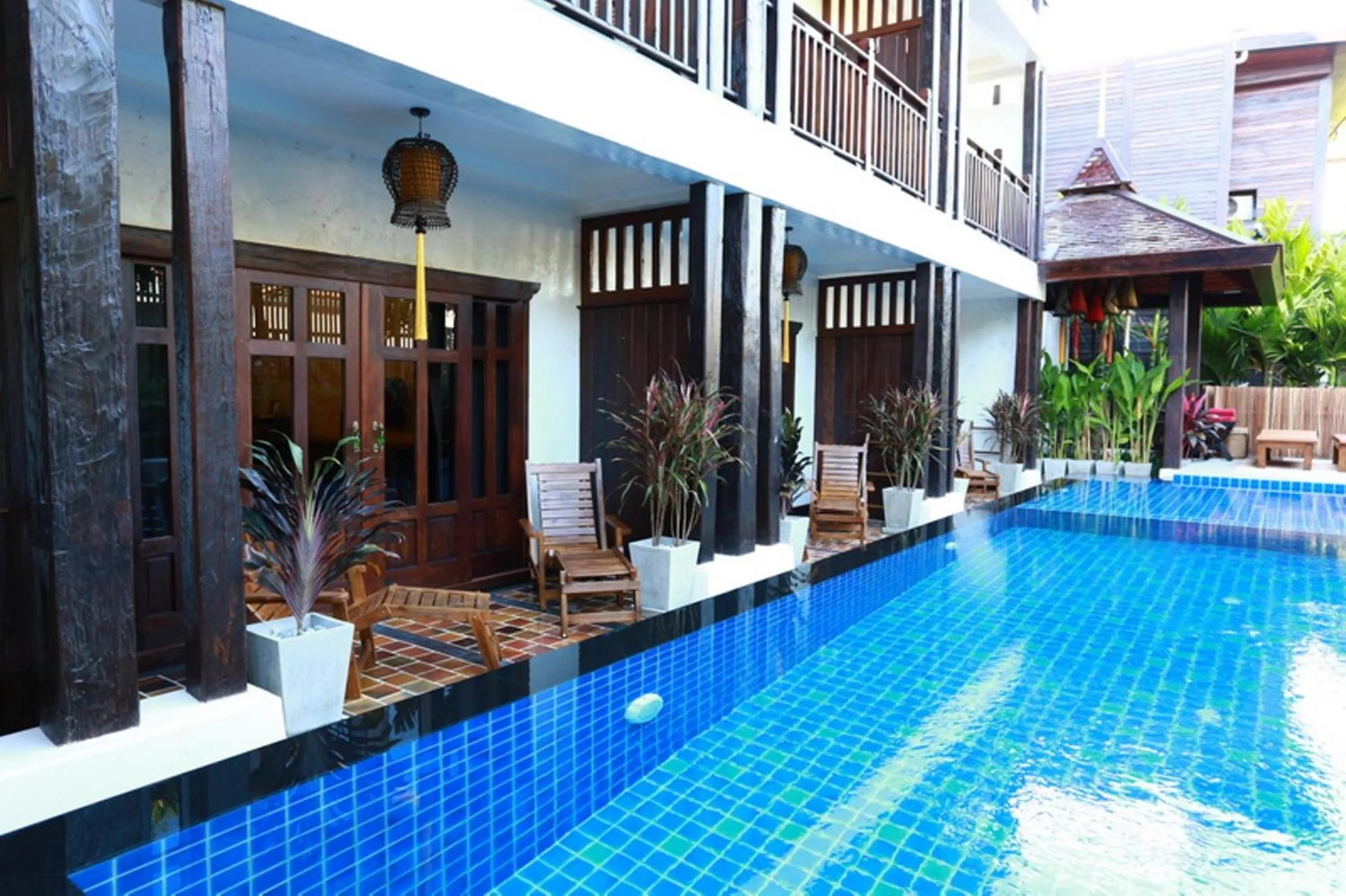 Pool view in Viang Thapae Resort
