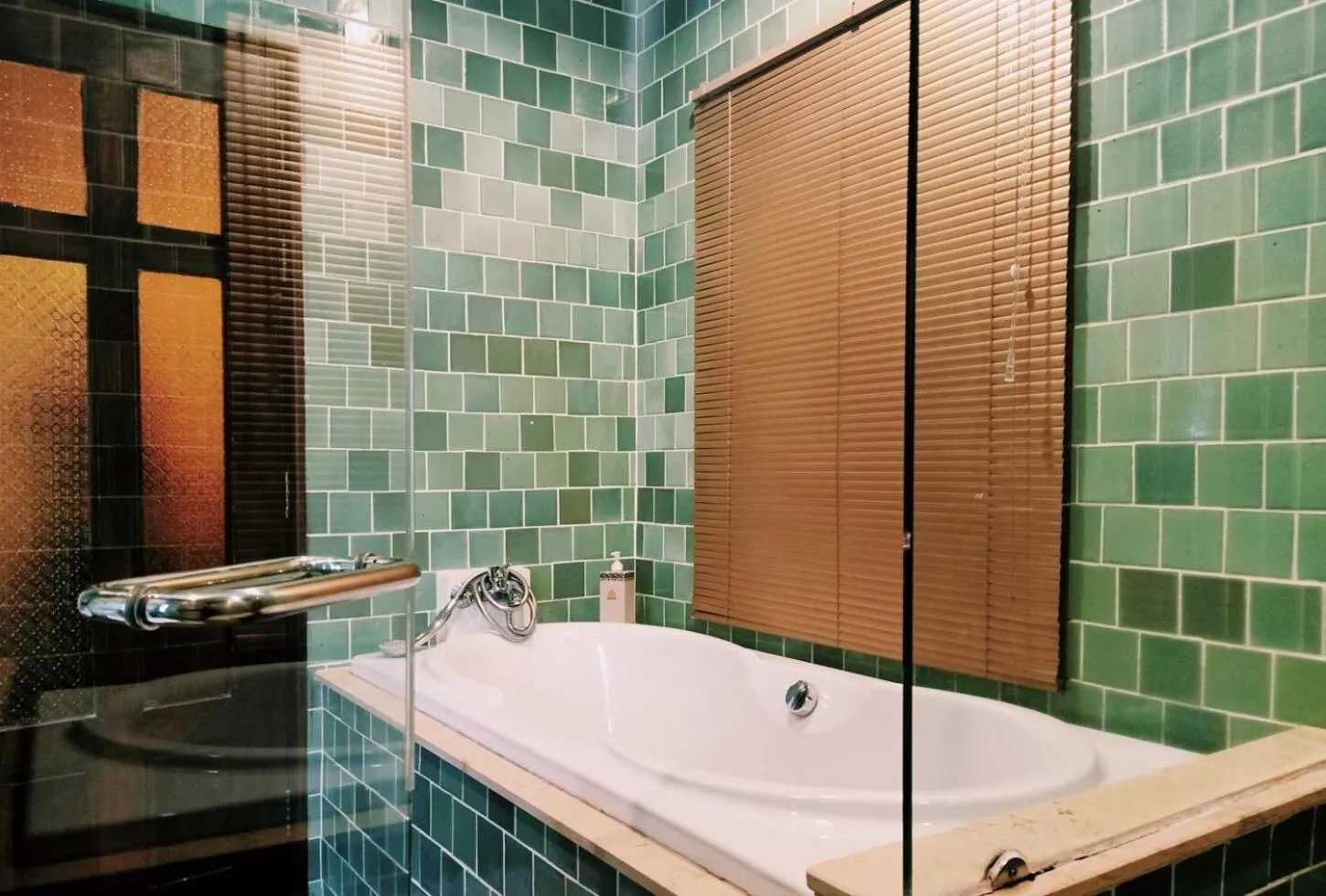 Bathroom in Viang Thapae Resort