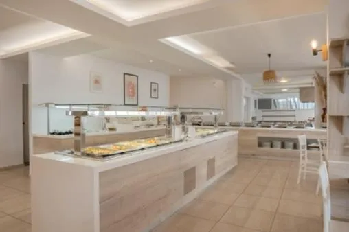 Restaurant/places to eat in ST CONSTANTIN SEA HOTEL & SPA RESORT