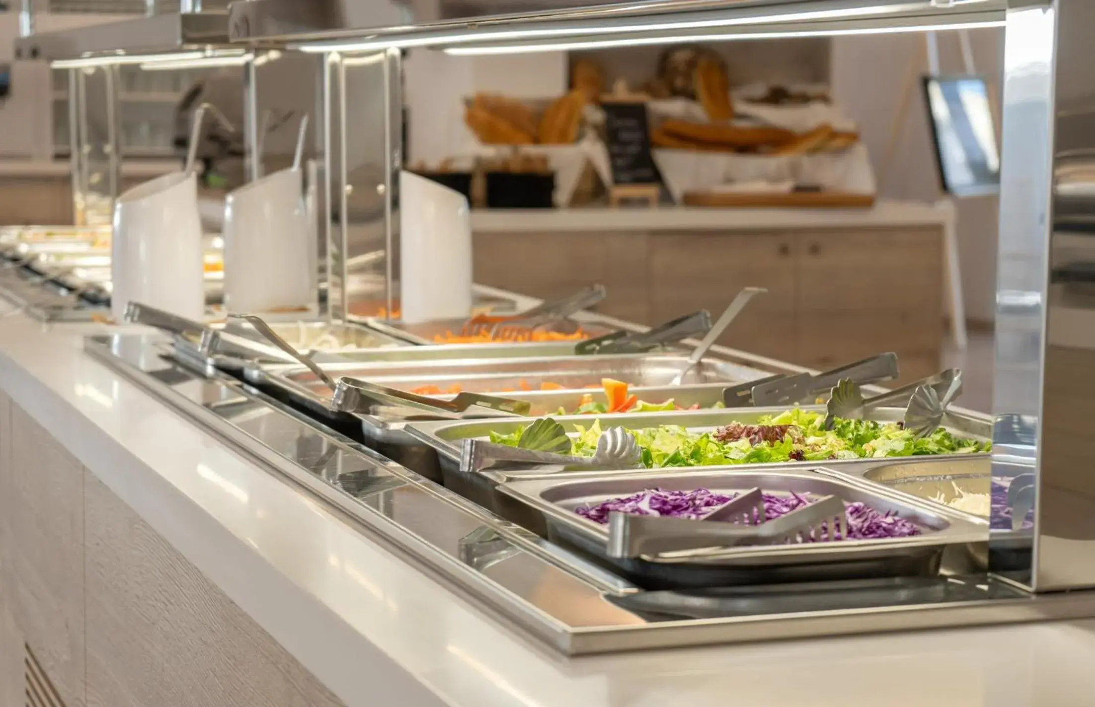 Restaurant/places to eat in ST CONSTANTIN SEA HOTEL & SPA RESORT Restaurant/places to eat in ST CONSTANTIN SEA HOTEL & SPA RESORT