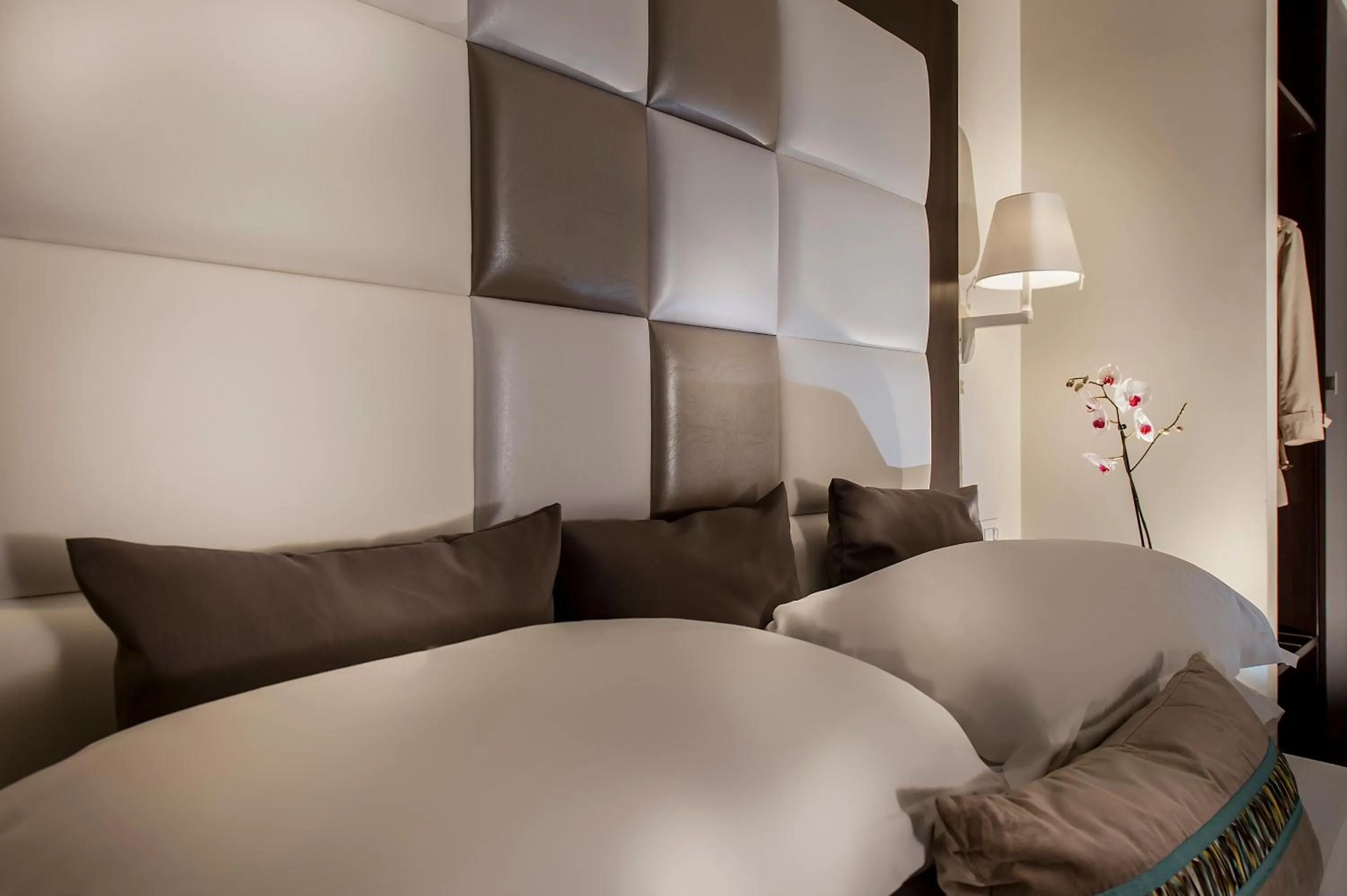 Decorative detail in DVE Suite Rome