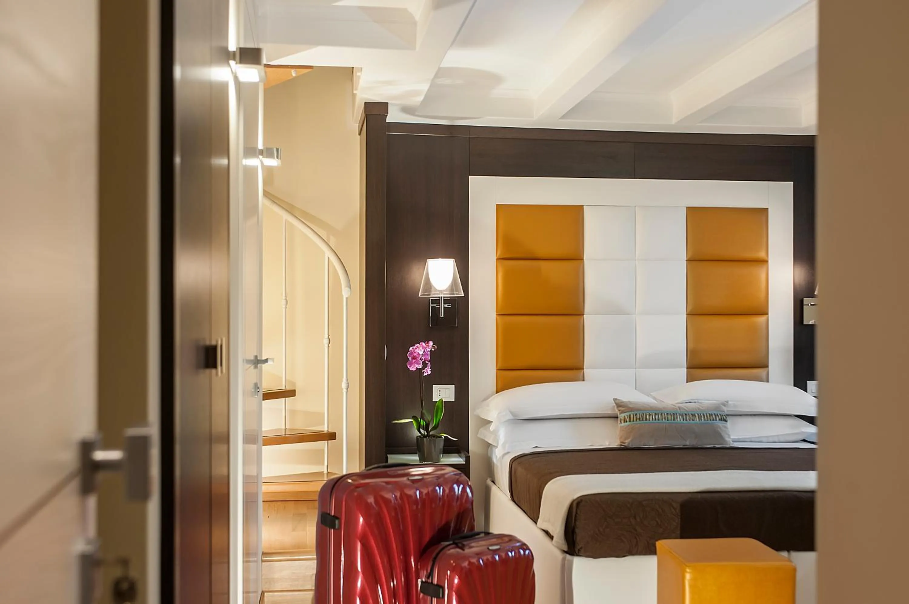 Bedroom, Bed in DVE Suite Rome