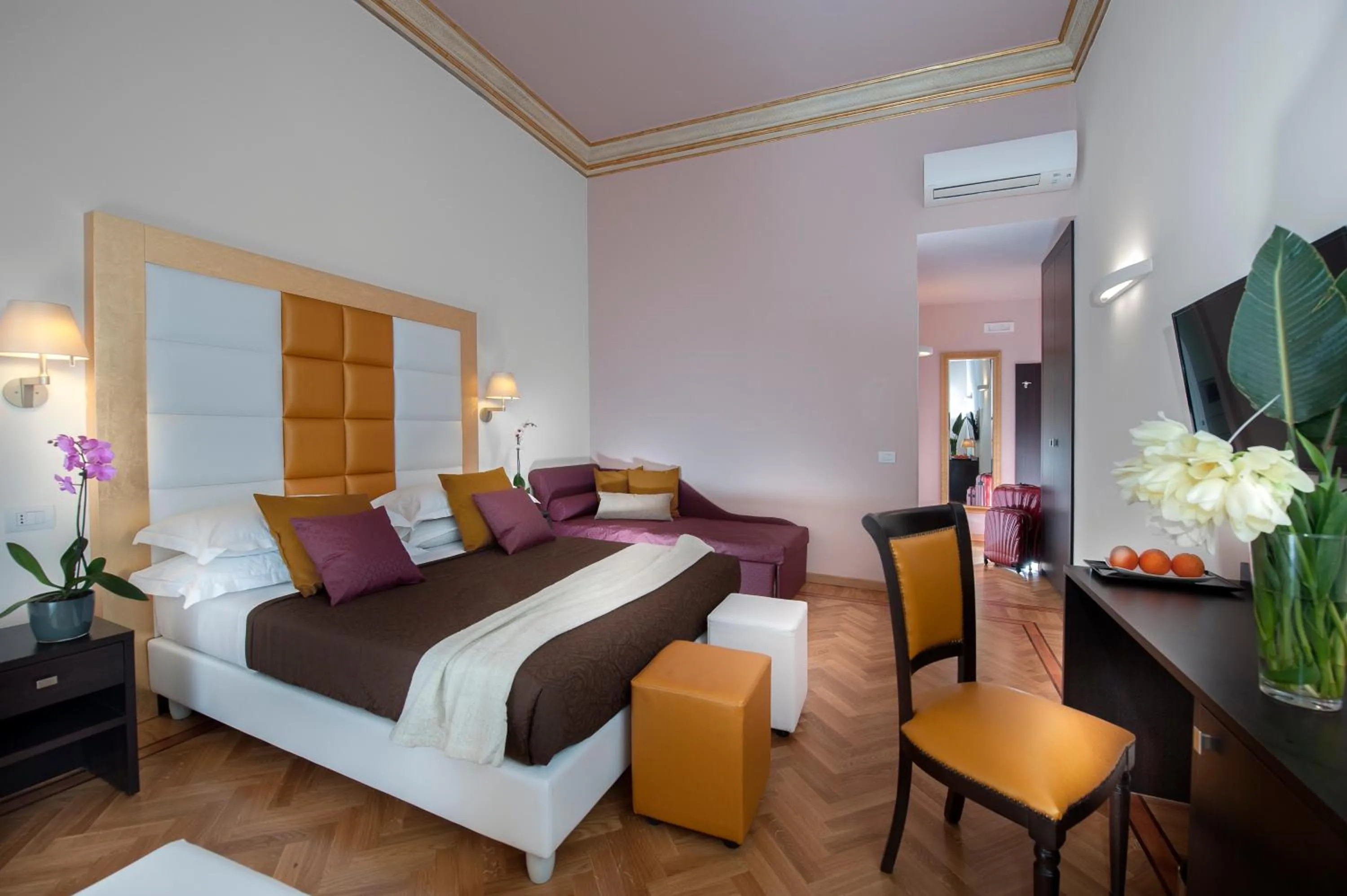 Bedroom, Bed in DVE Suite Rome