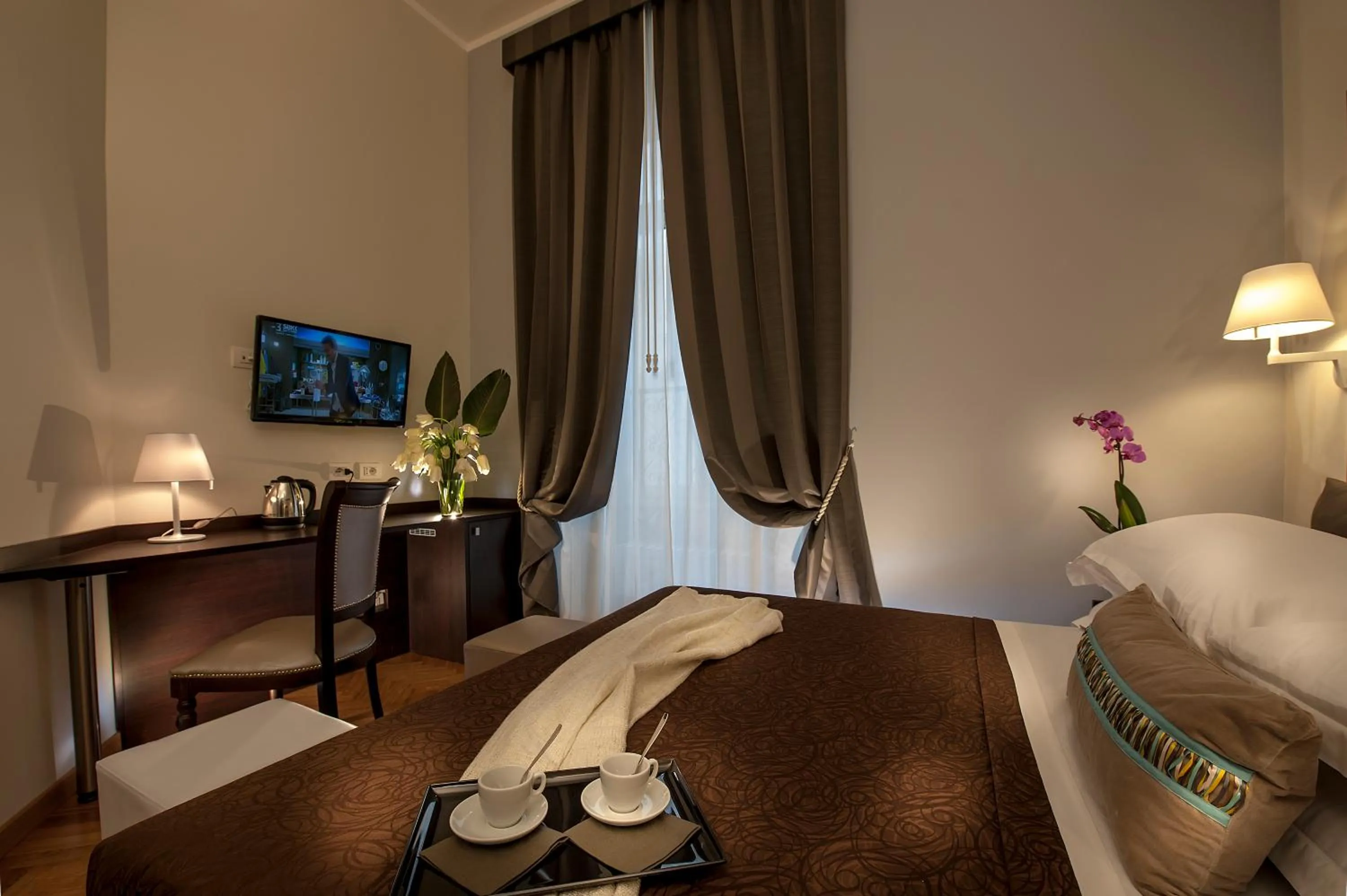 Bedroom, Bed in DVE Suite Rome