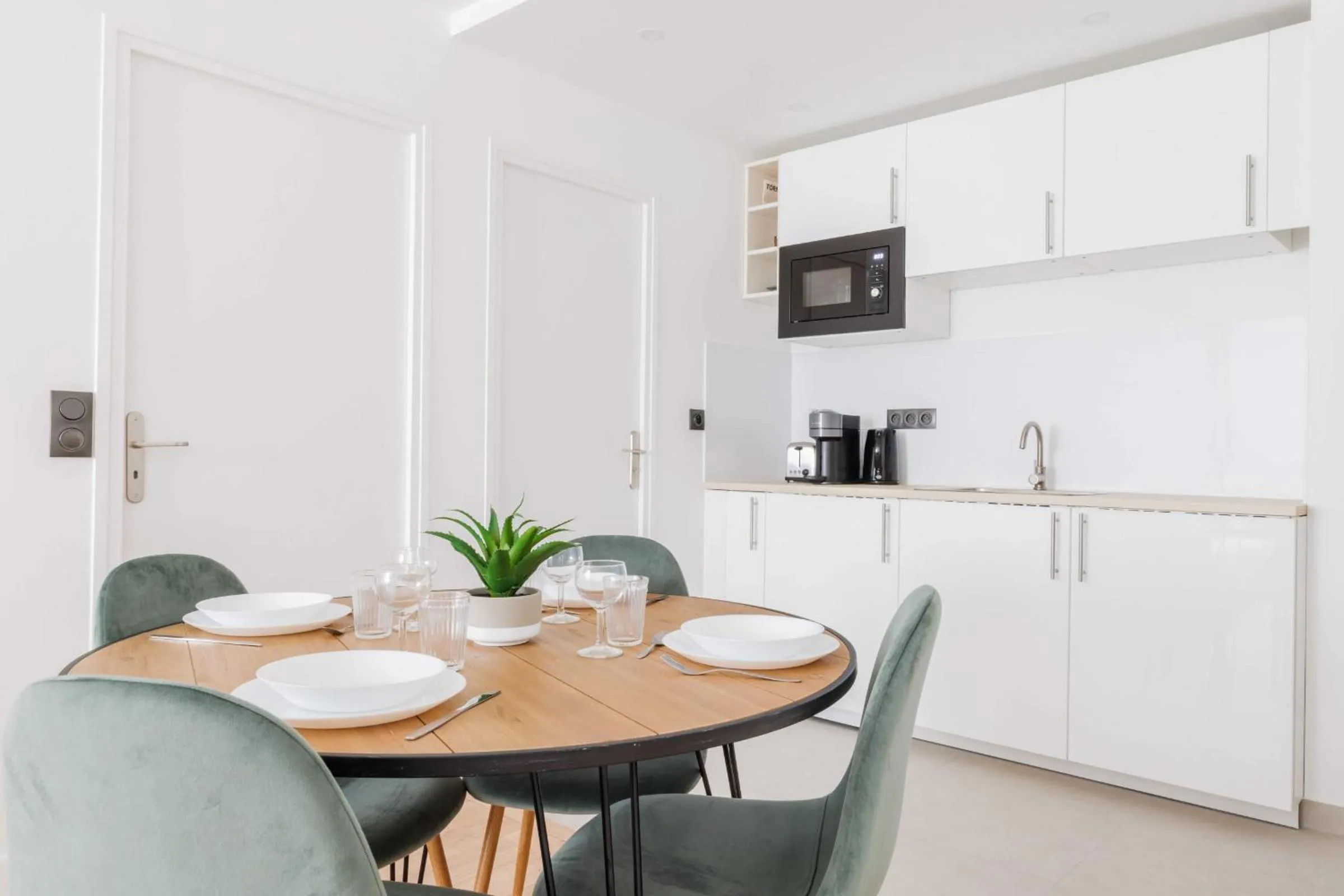 Serene apartment 6P 2BR - Puteaux La Défense