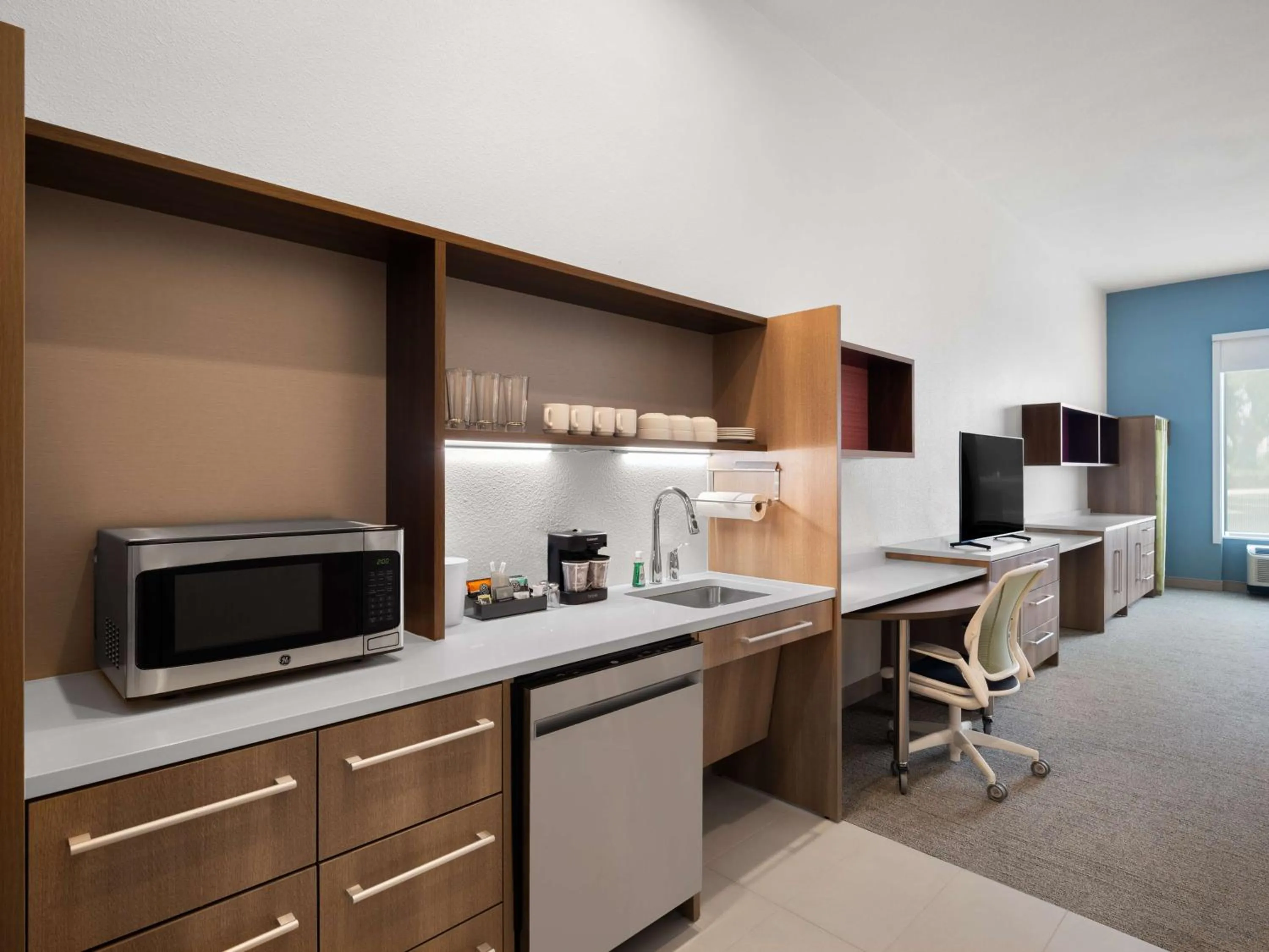 Photo of the whole room in Home2 Suites By Hilton Round Rock Medical Center