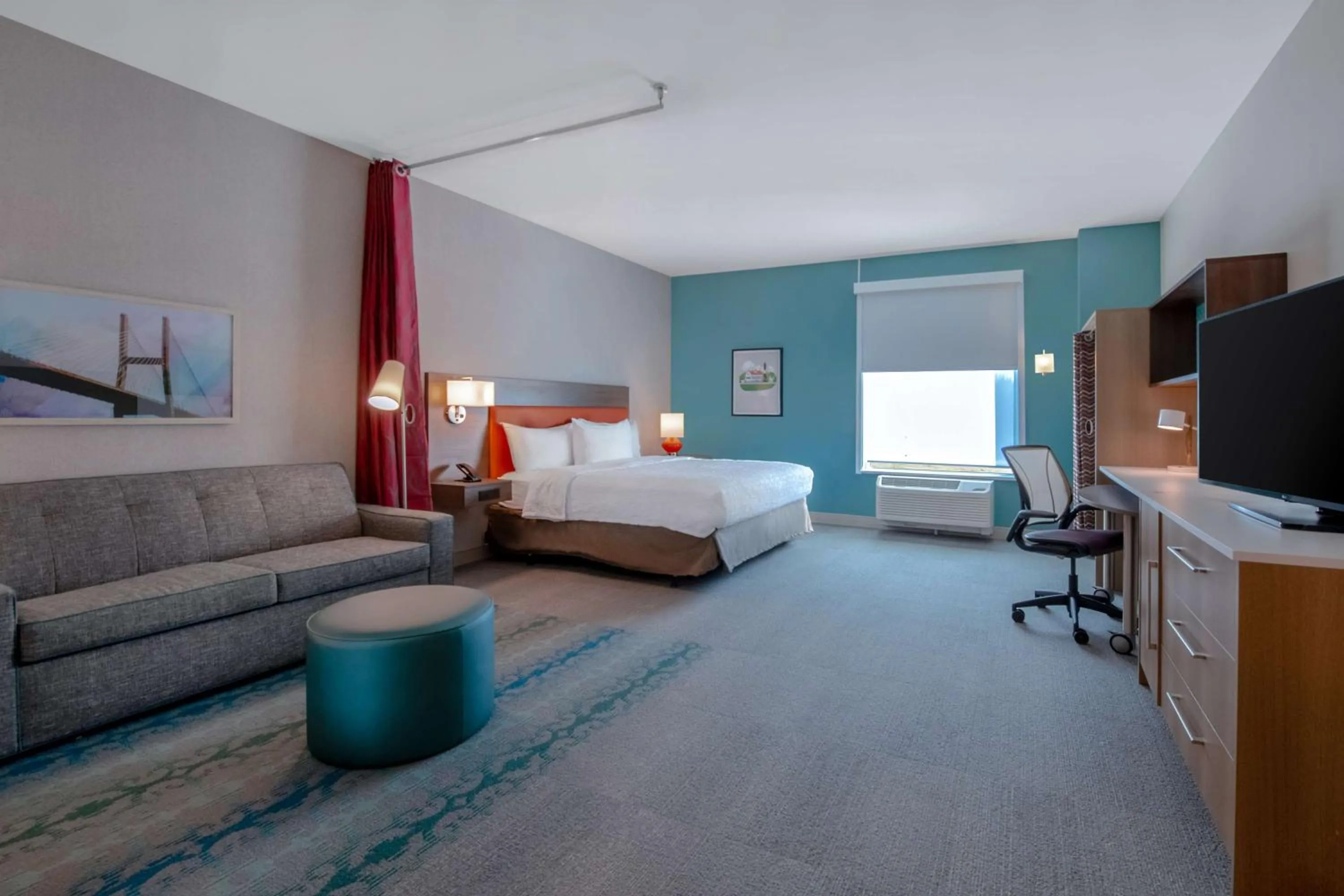 Bed in Home2 Suites By Hilton Savannah I95 North