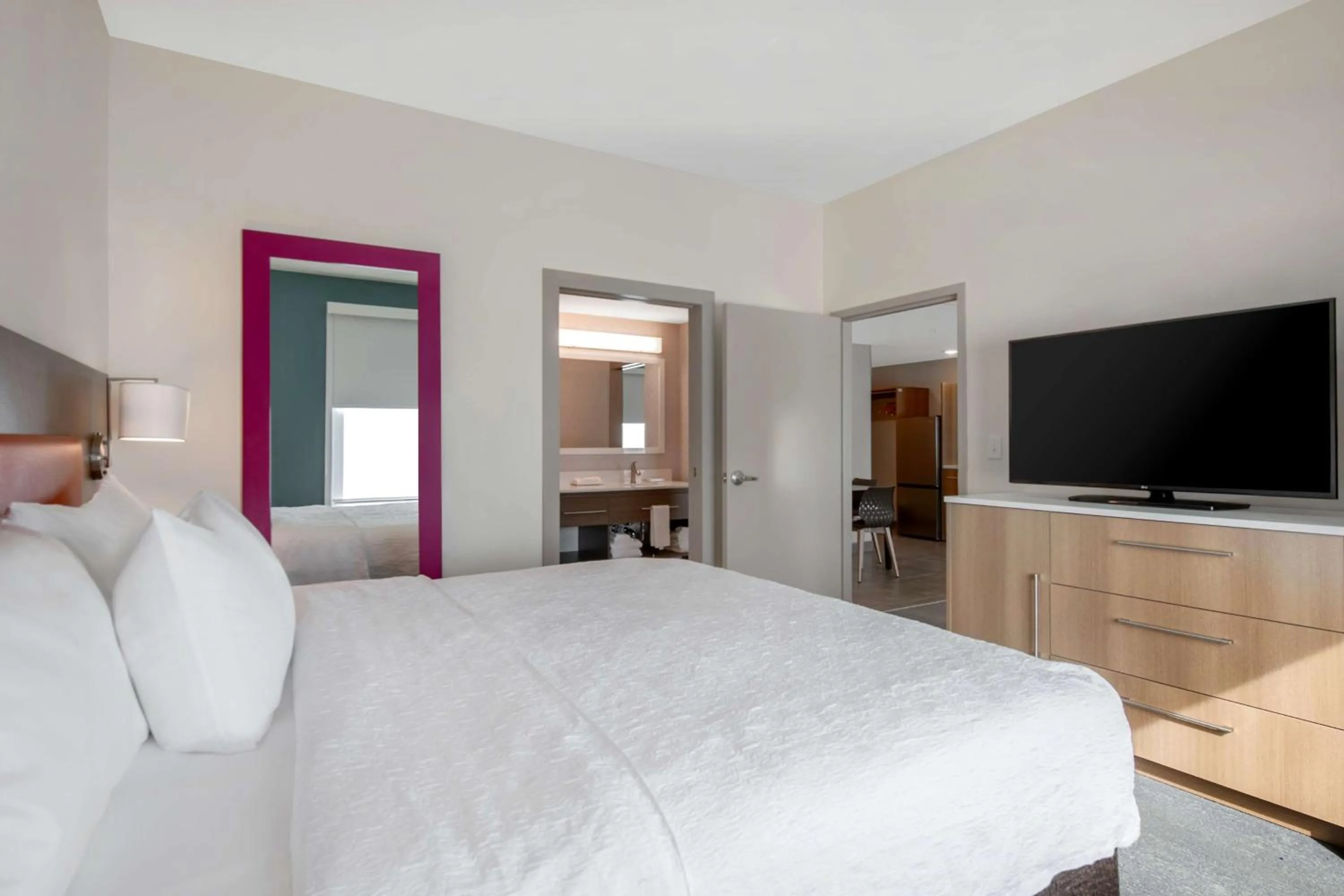 Bed in Home2 Suites By Hilton Savannah I95 North